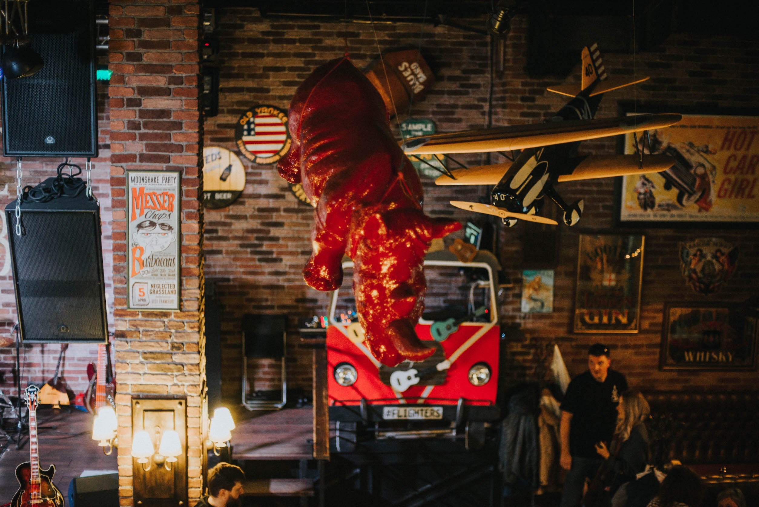 LifePub 16.03.2022. Московская кавер-группа BankBand