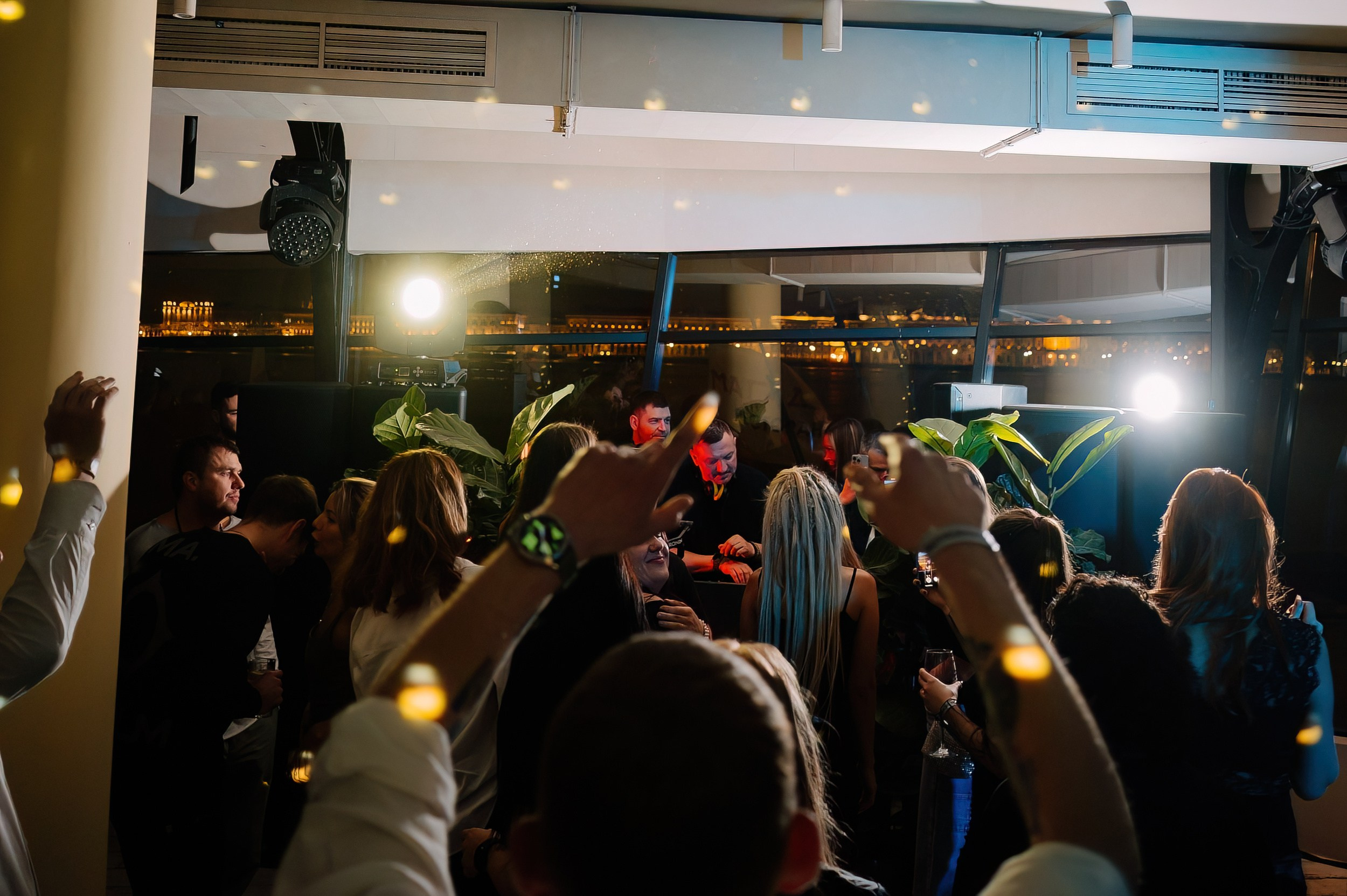 День Рождения DJ Андрей Вакуленко в Магадан. Коммерческий фотограф в Санкт-Петербурге Анна Кобзарь