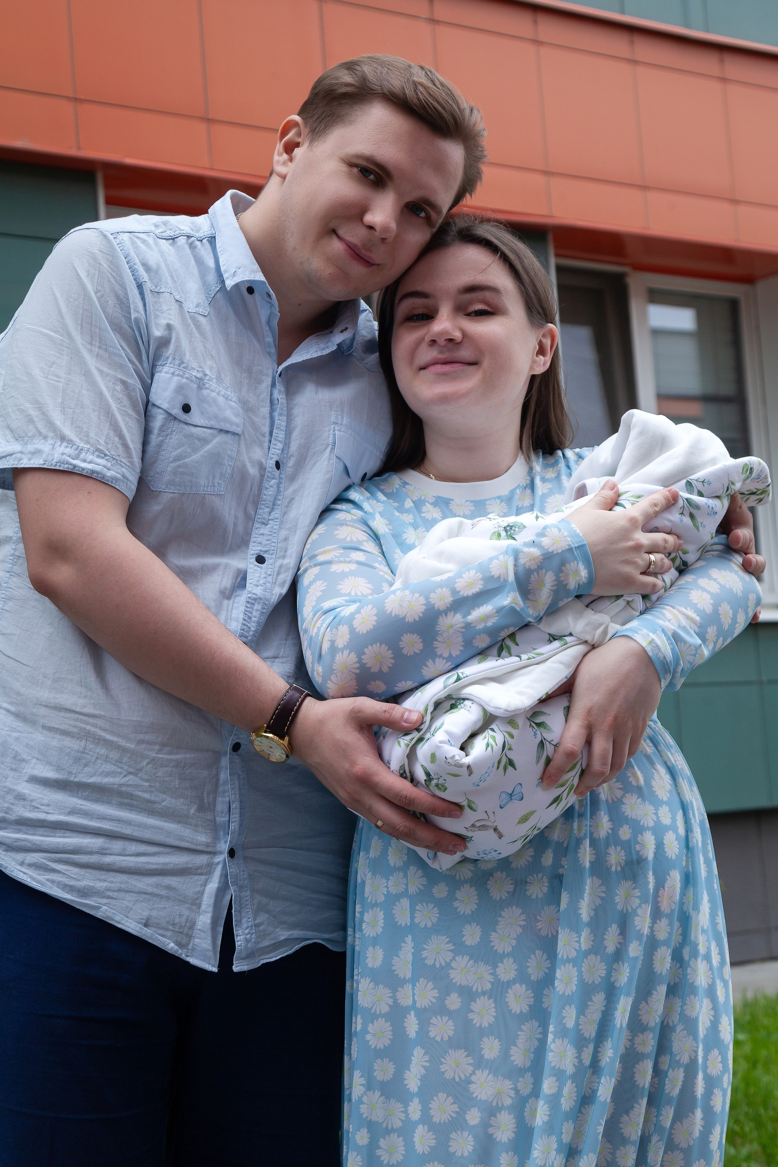 Выписка. Рита и Дима. 04.06.2025. Профессиональное фото в Казани: от идеи до результата. Фотограф Яна Мур