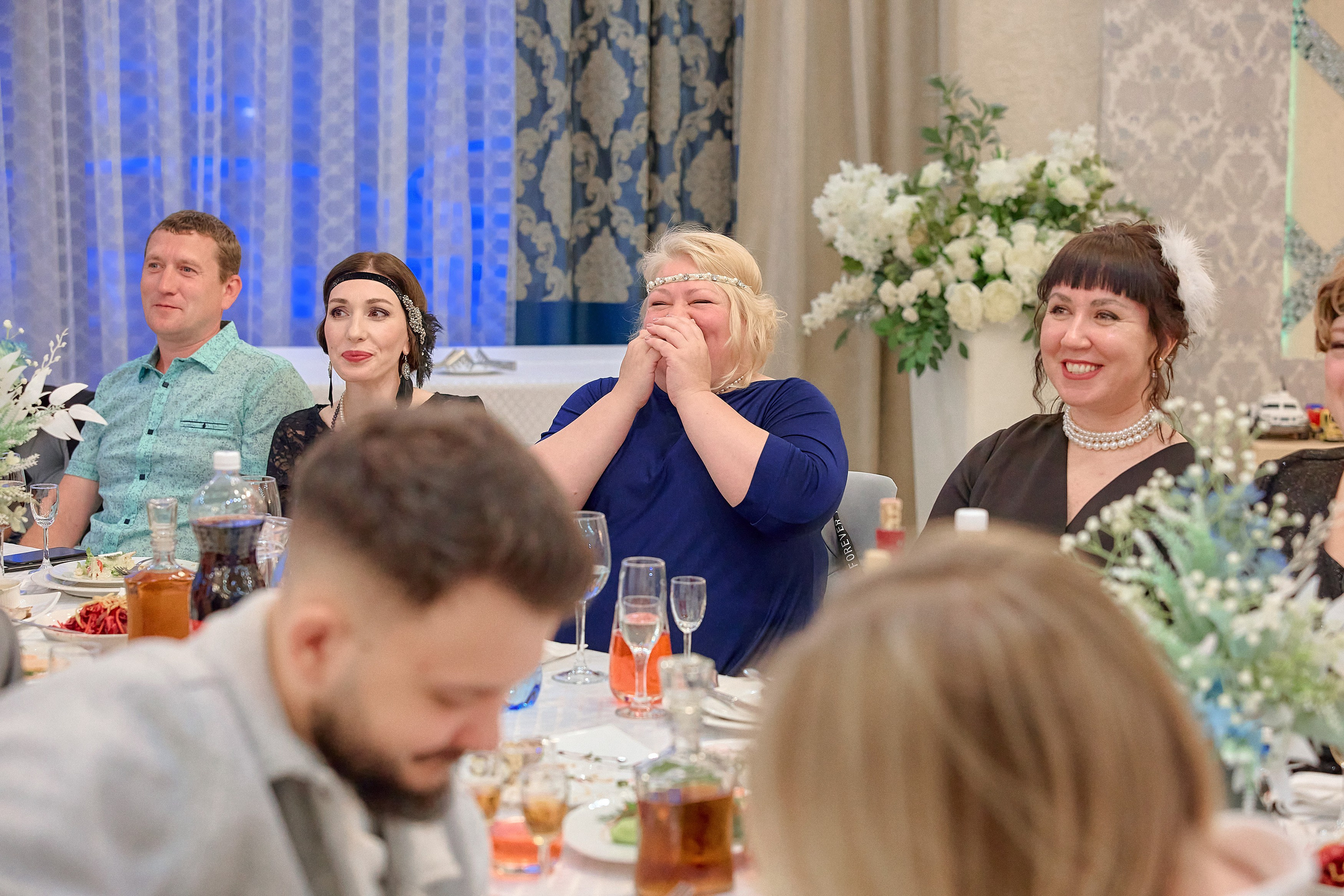 Портфолио репортажной фотосъёмки: Выпускной в ресторане «Император». Фотограф Яковлев Роман — Красноярск