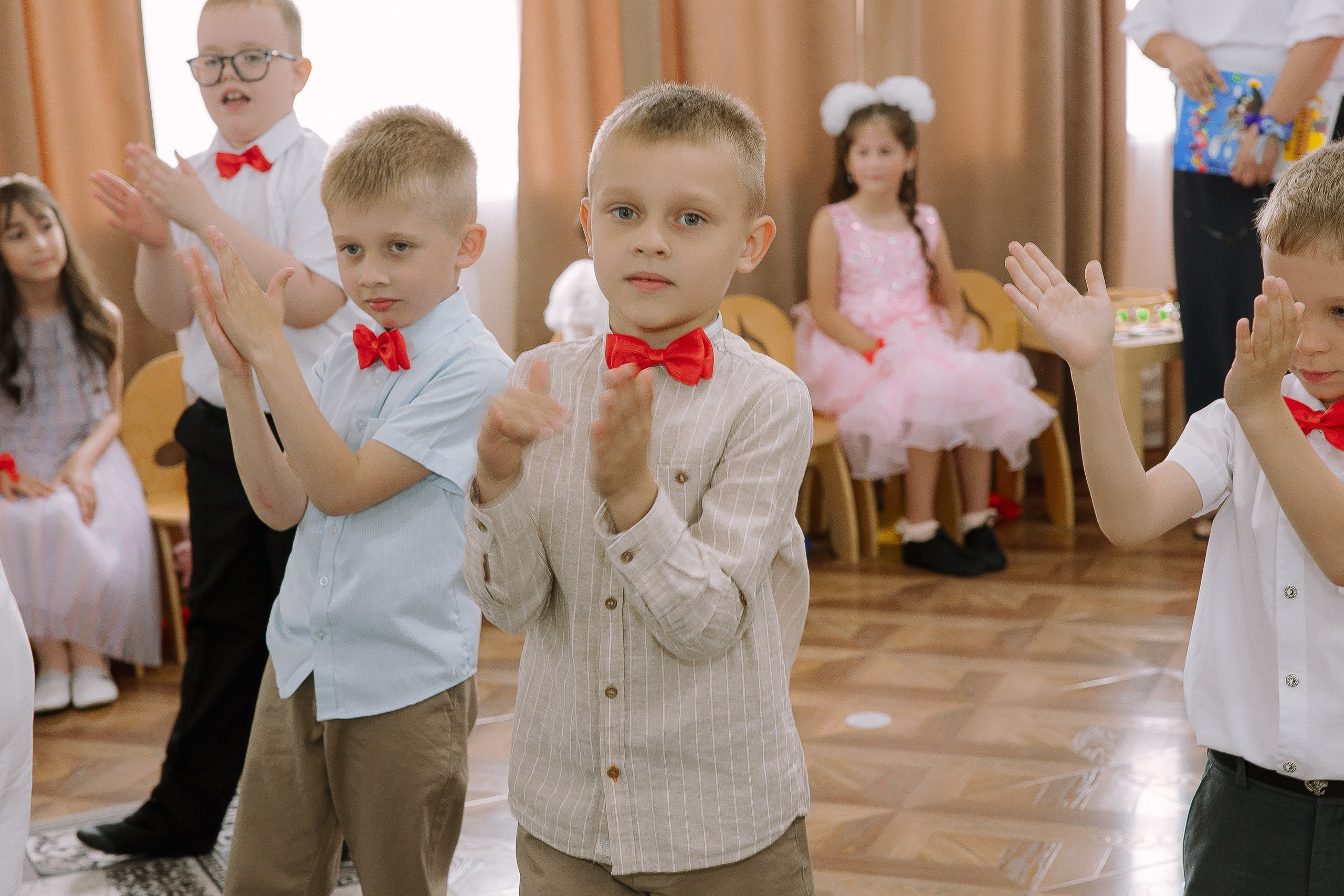 Выпускной в ДС 26. Выпускные альбомы Натальи Бутко: Новороссийск, Анапа, Геленджик