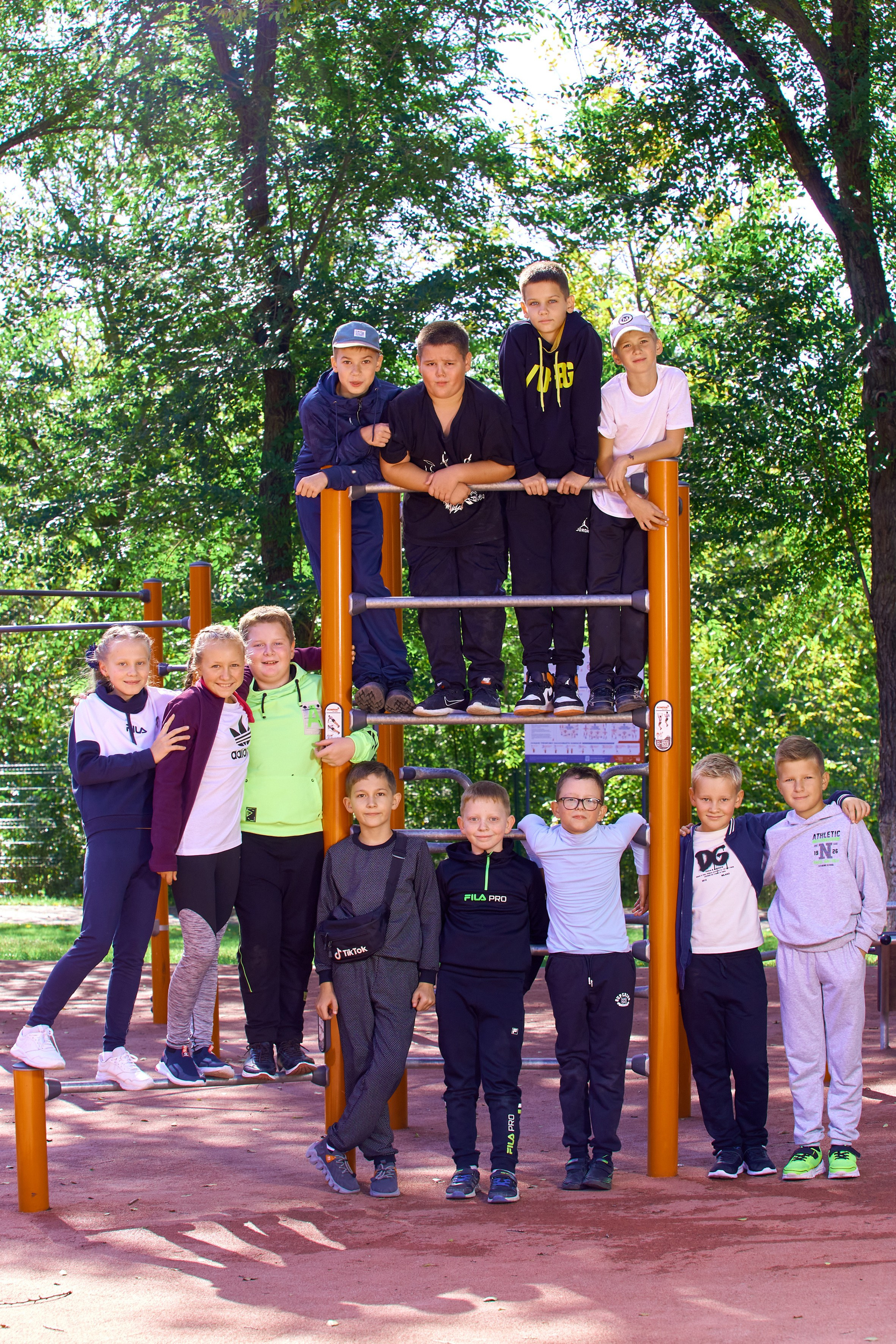 Съёмка в парке осенью. 4 класс. Childrenfoto.ru