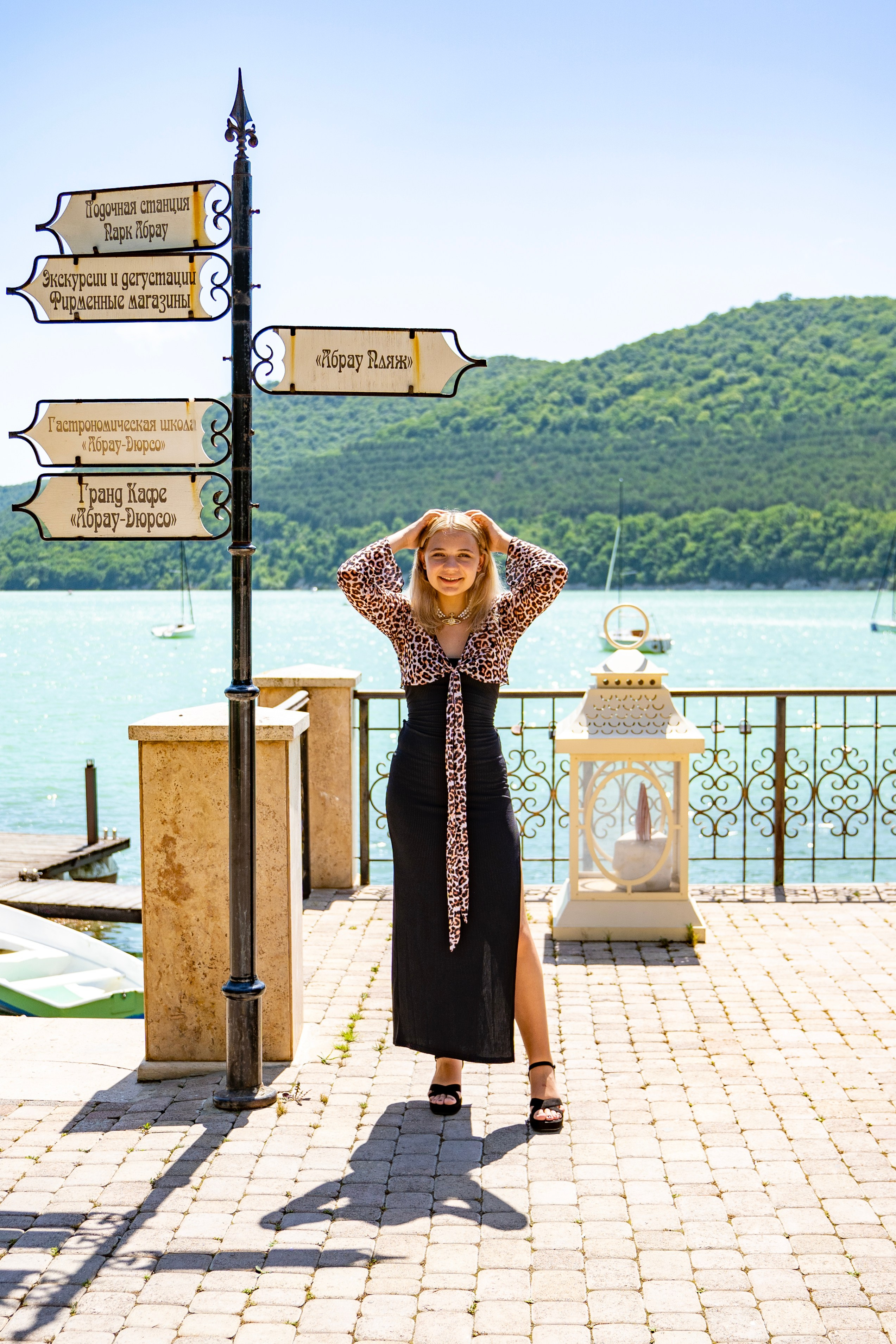 Фотосессия в Абрау-Дюрсо летом. Семейный и детский фотограф Екатерина Черняева. Снимаю портреты, love story, фотопрогулки, работаю на улице, в кафе, студии, дома у клиента