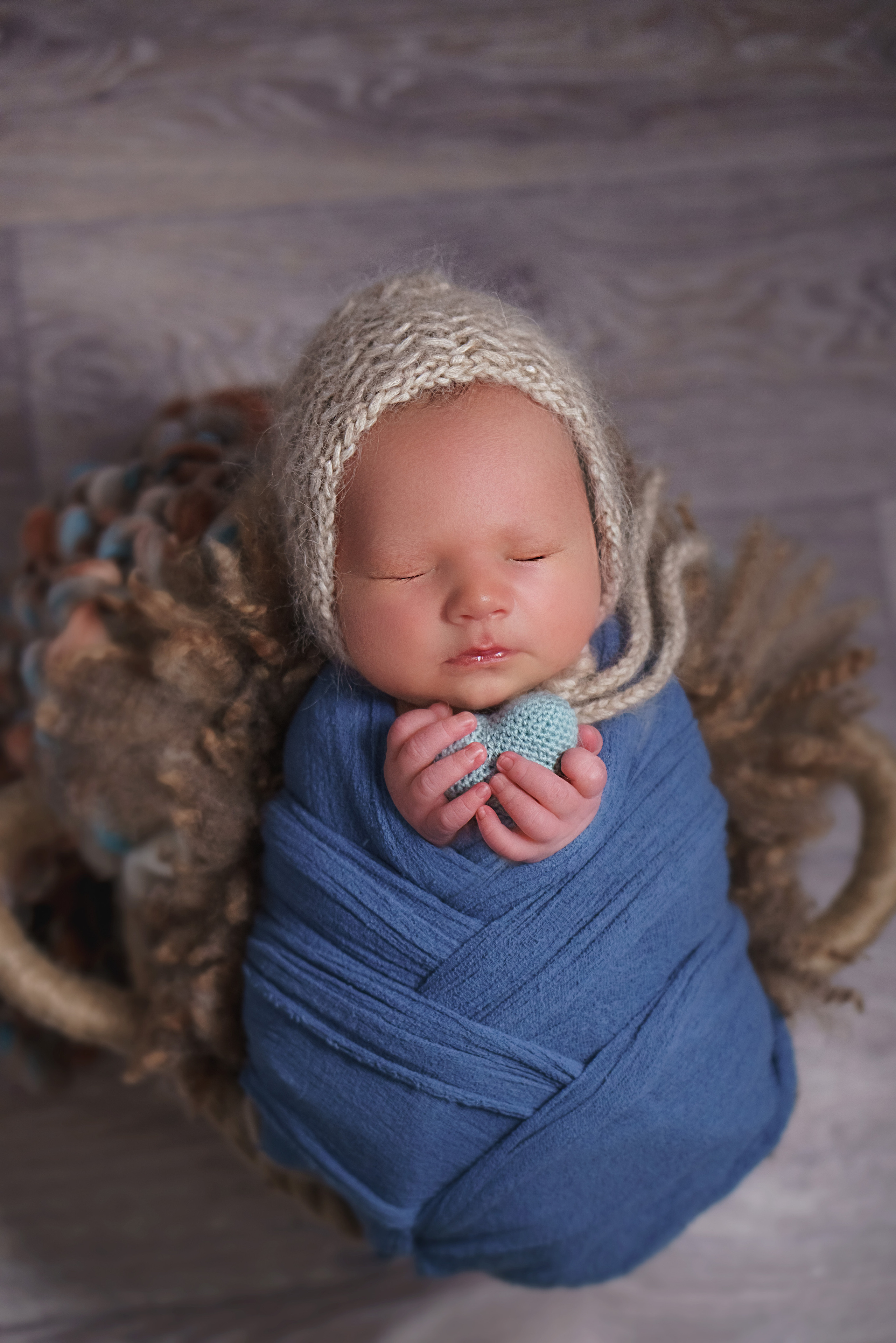 Маленький комочек счастья, фото в пеленочках