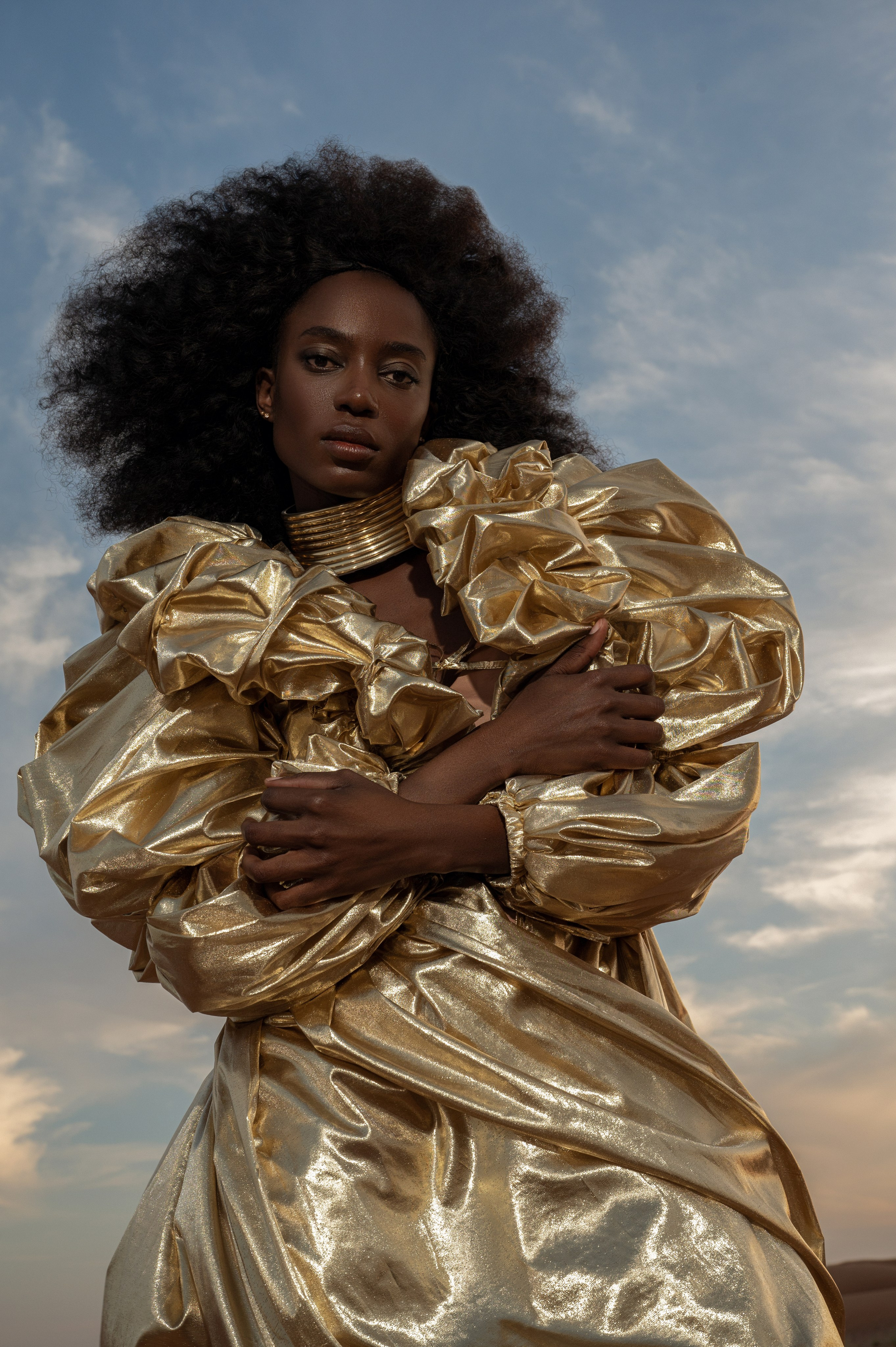 Golden. Коммерческий фотограф Москва /Дубай, эксклюзивные фэшн фотосессии