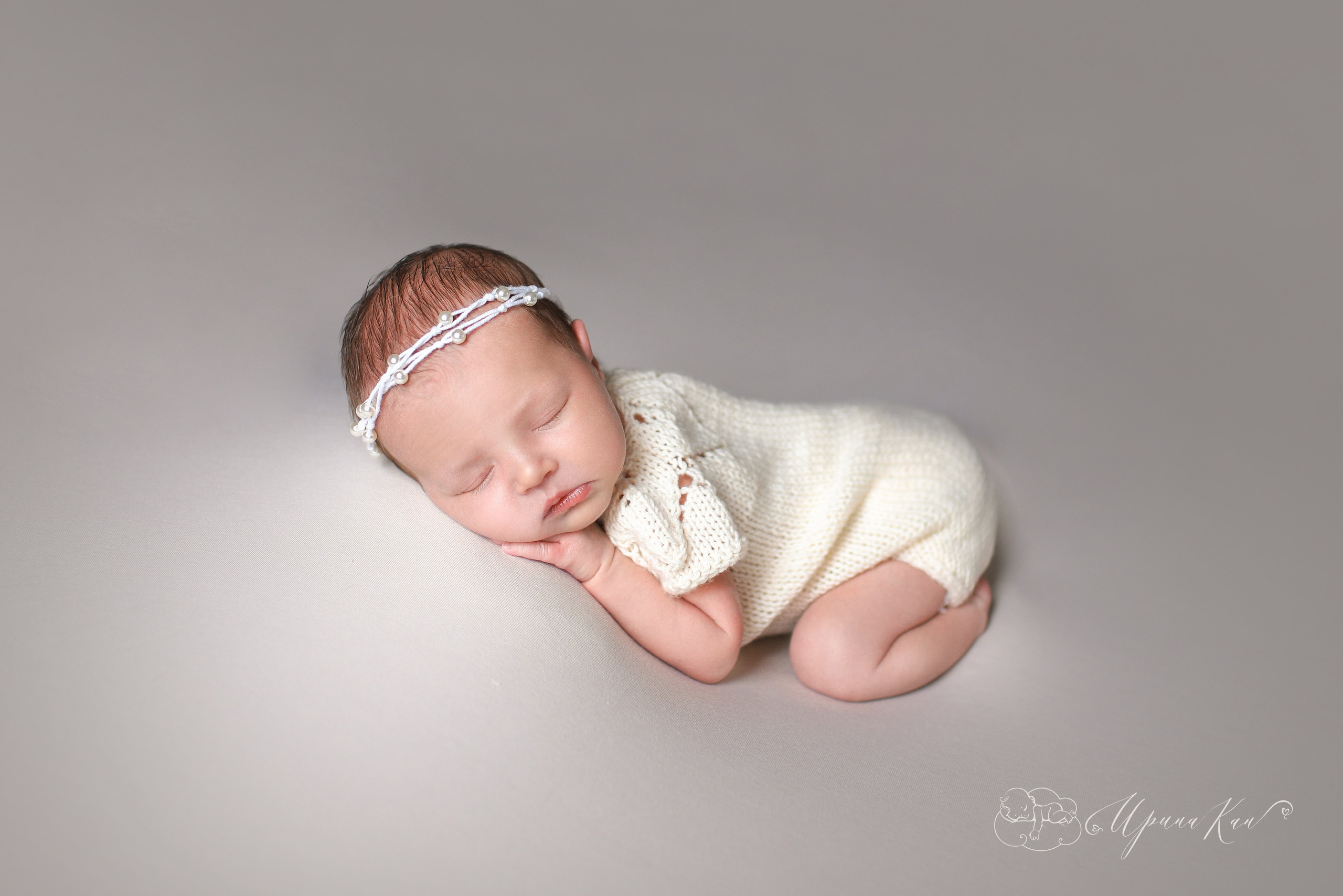 Новорожденная фотосессия для девочек. Ирина Кан Фотограф новорожденных в Екатеринбурге