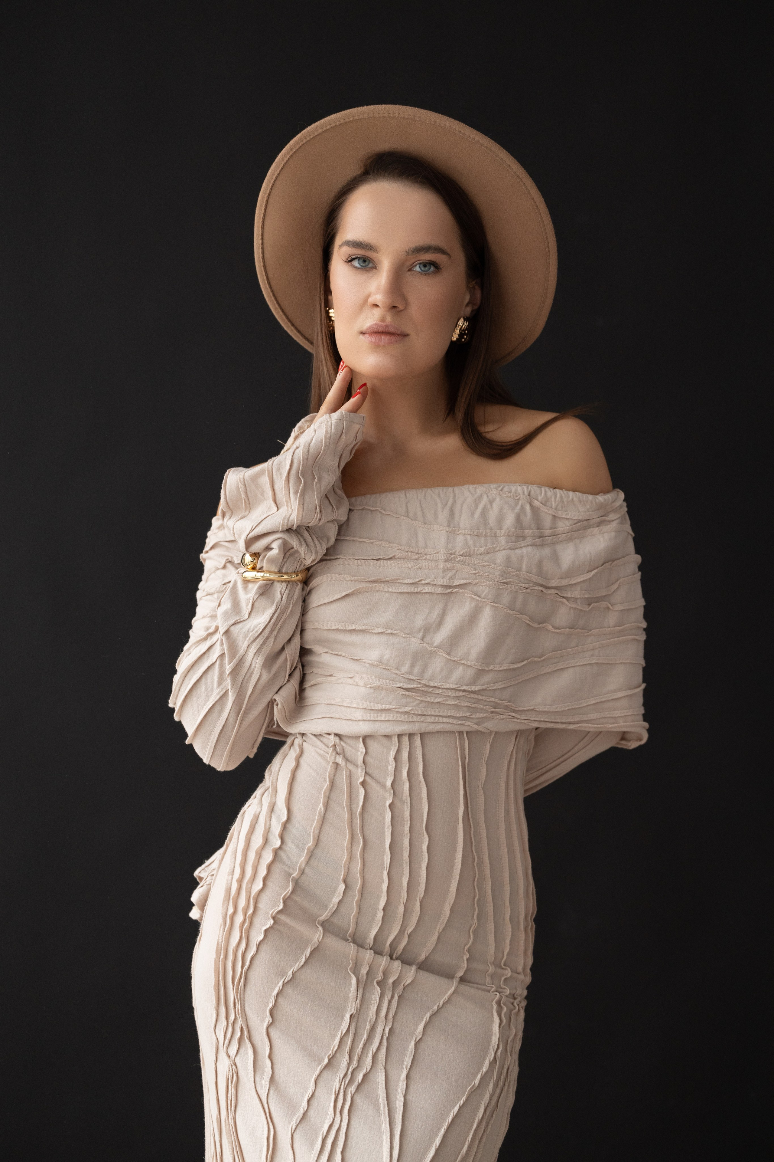 Женский портрет в студии. Фотограф Минск