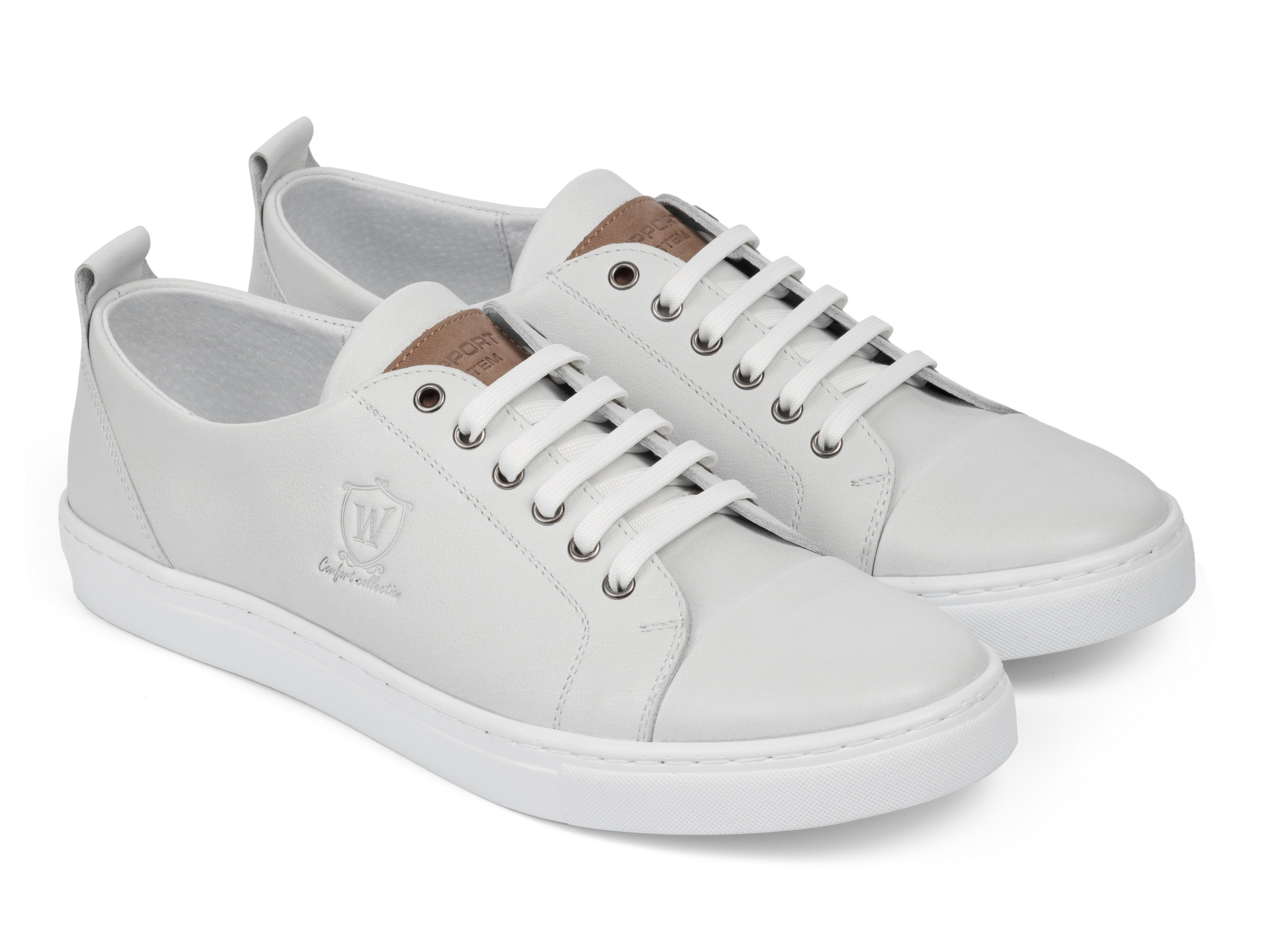 Обувь для каталога и маркетплейсов. Предметный фотограф Александр Трузян