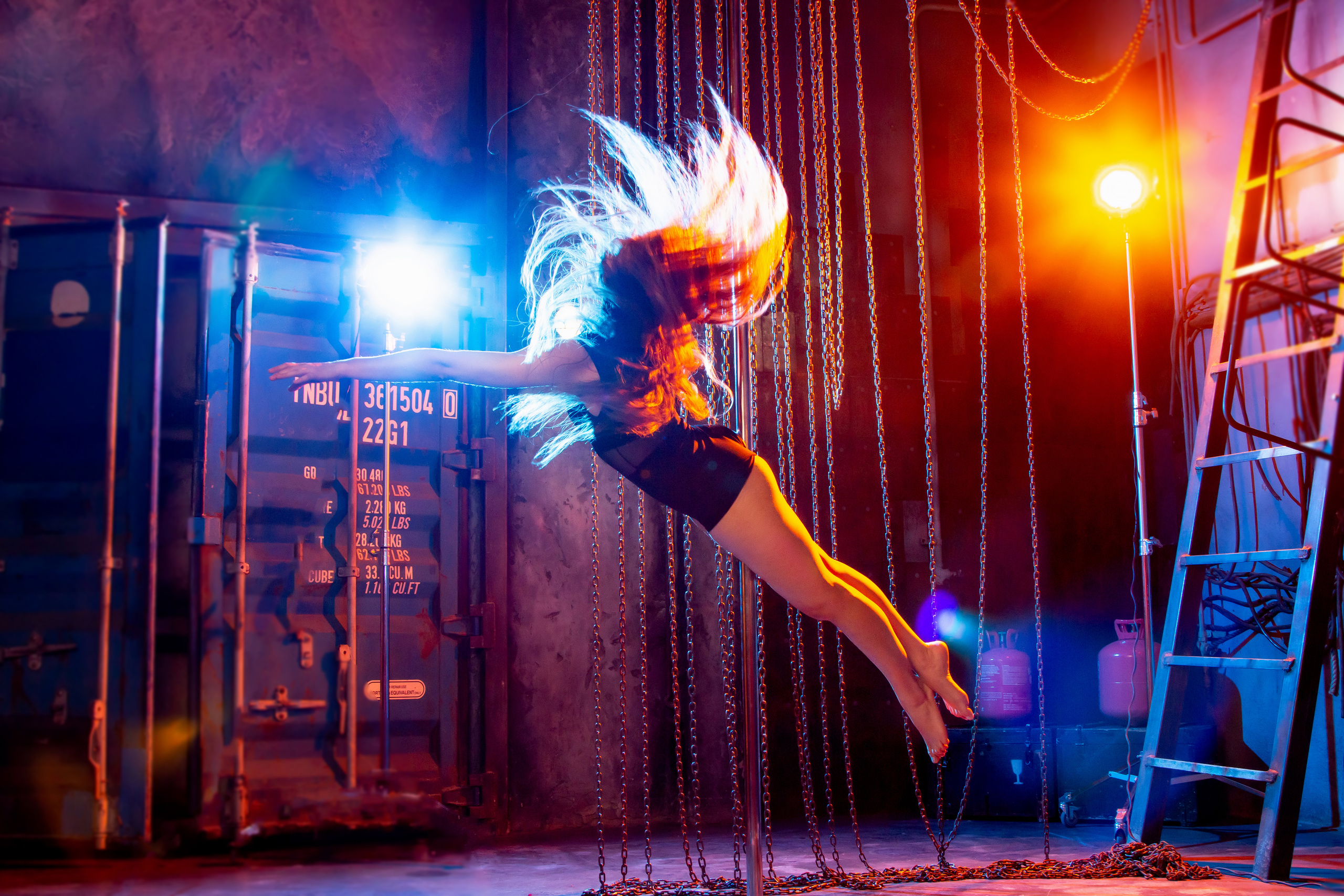 Пилон. Аквасъемка С-Пб, выпускные фотоальбомы, детский фотограф, Спб