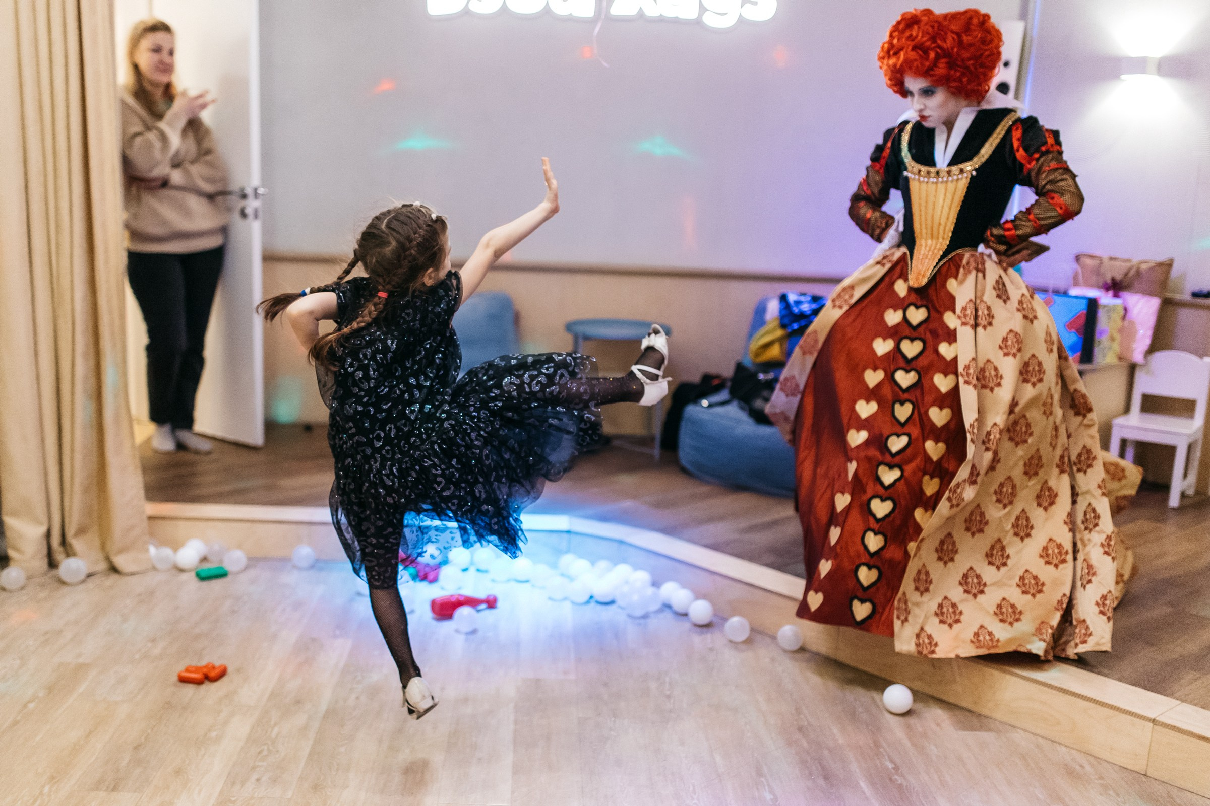 Алиса в стране чудес