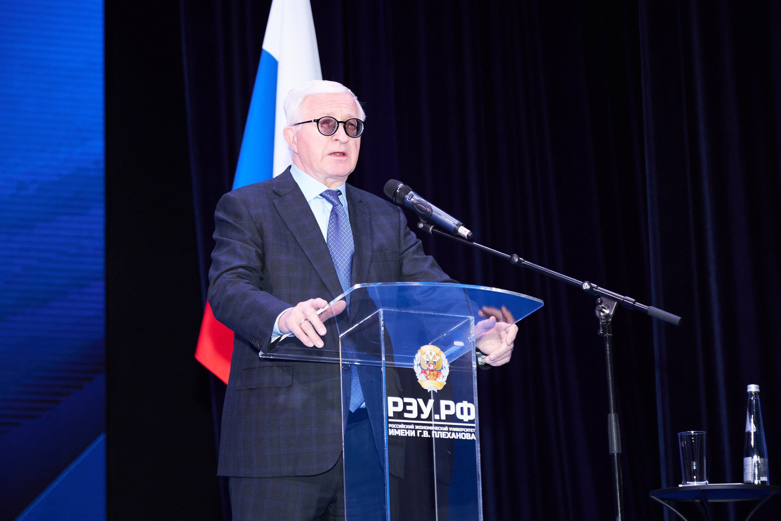 Седьмой профессорский форум. Фотограф Савченко Люба. Москва