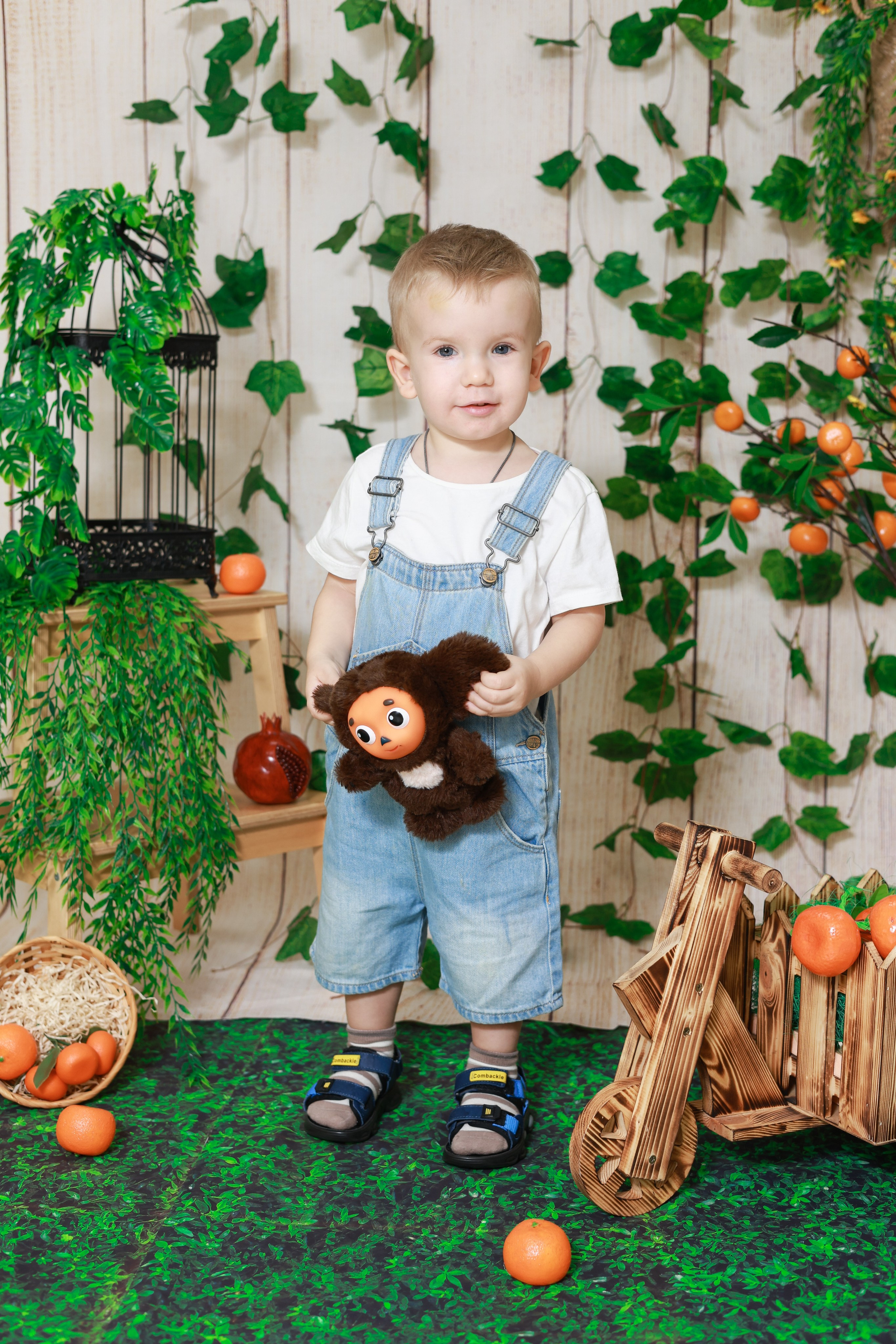 Детские фотопроекты. «ФотоЛерия» ФОТОГРАФ ВЫПУСКНЫЕ АЛЬБОМЫ