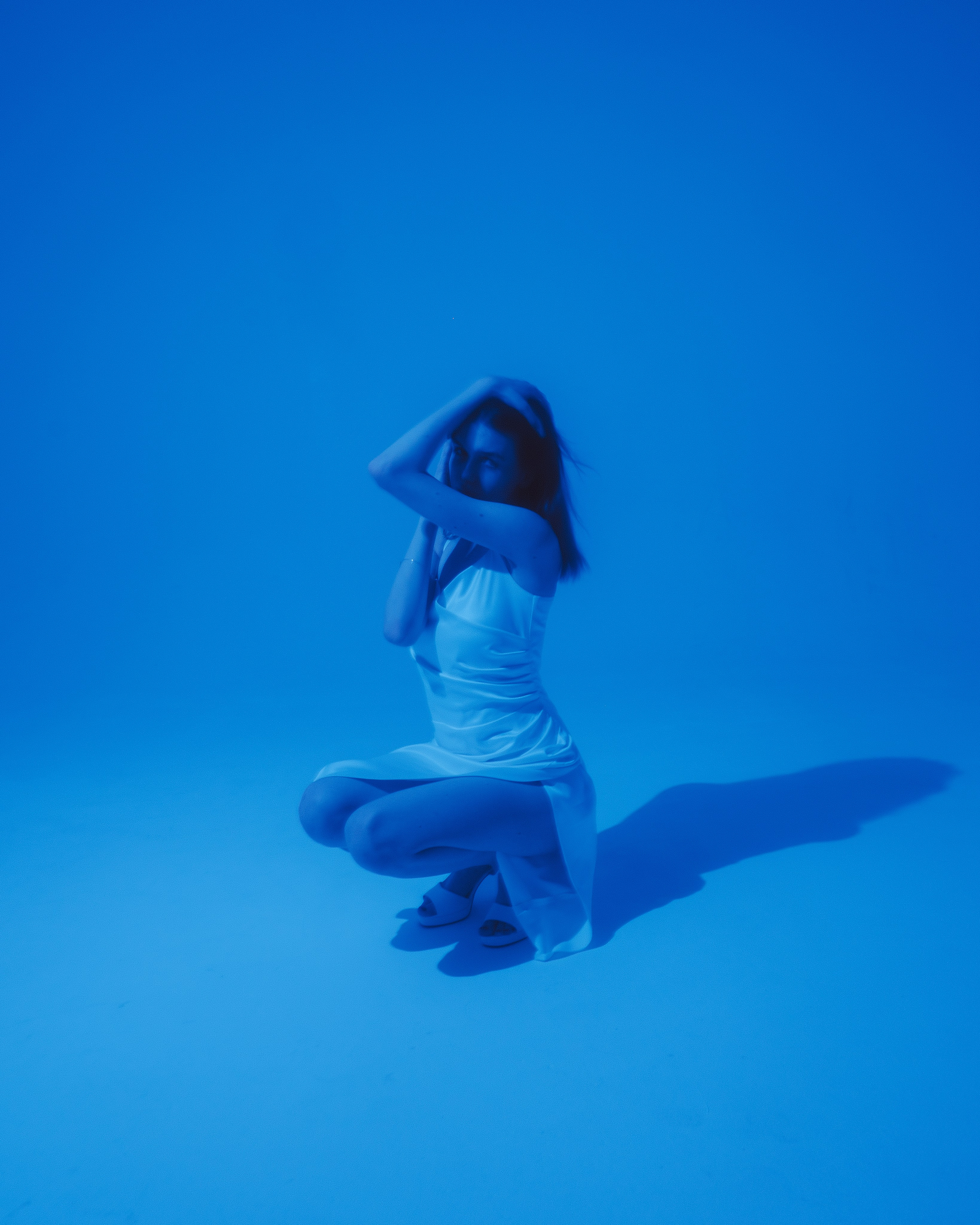 Individuali di ripresa. Fotografo a Mosca con un’atmosfera notturna di foto