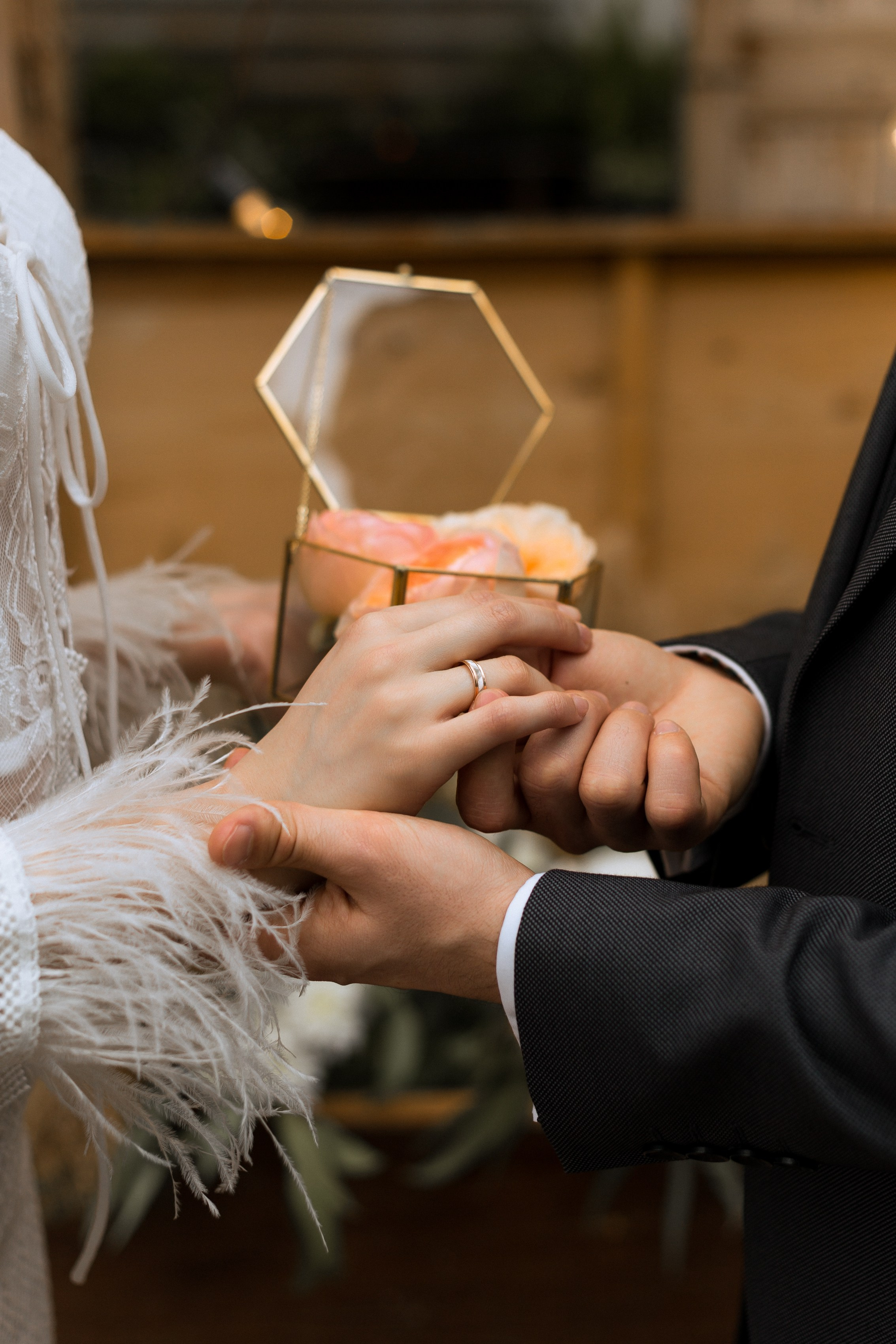 Свадебная фотосессия в оранжерее. Свадебный и семейный фотограф в Волгограде Кристина Иванова