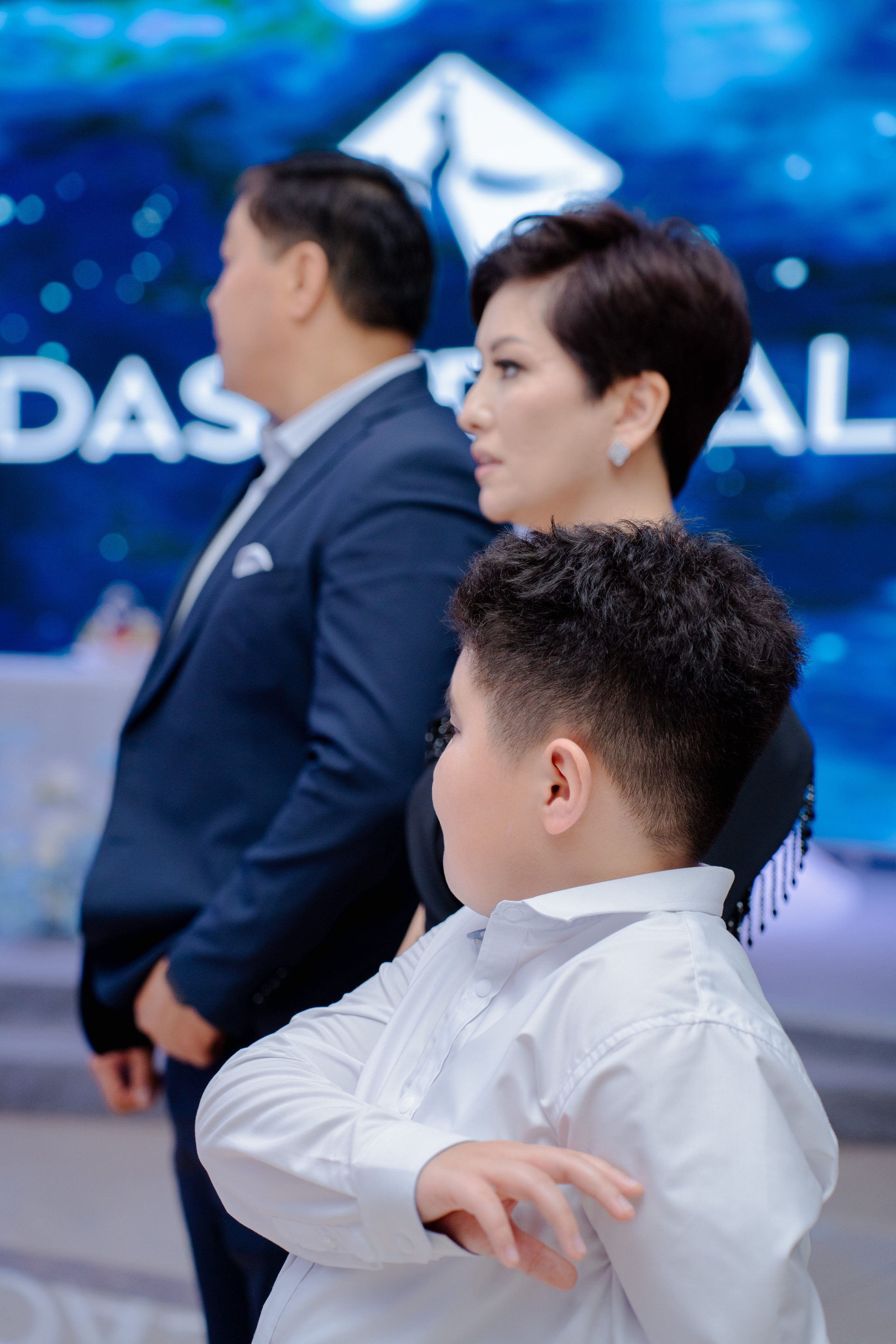 KAMILLA QYZ UZATU. Nomad media