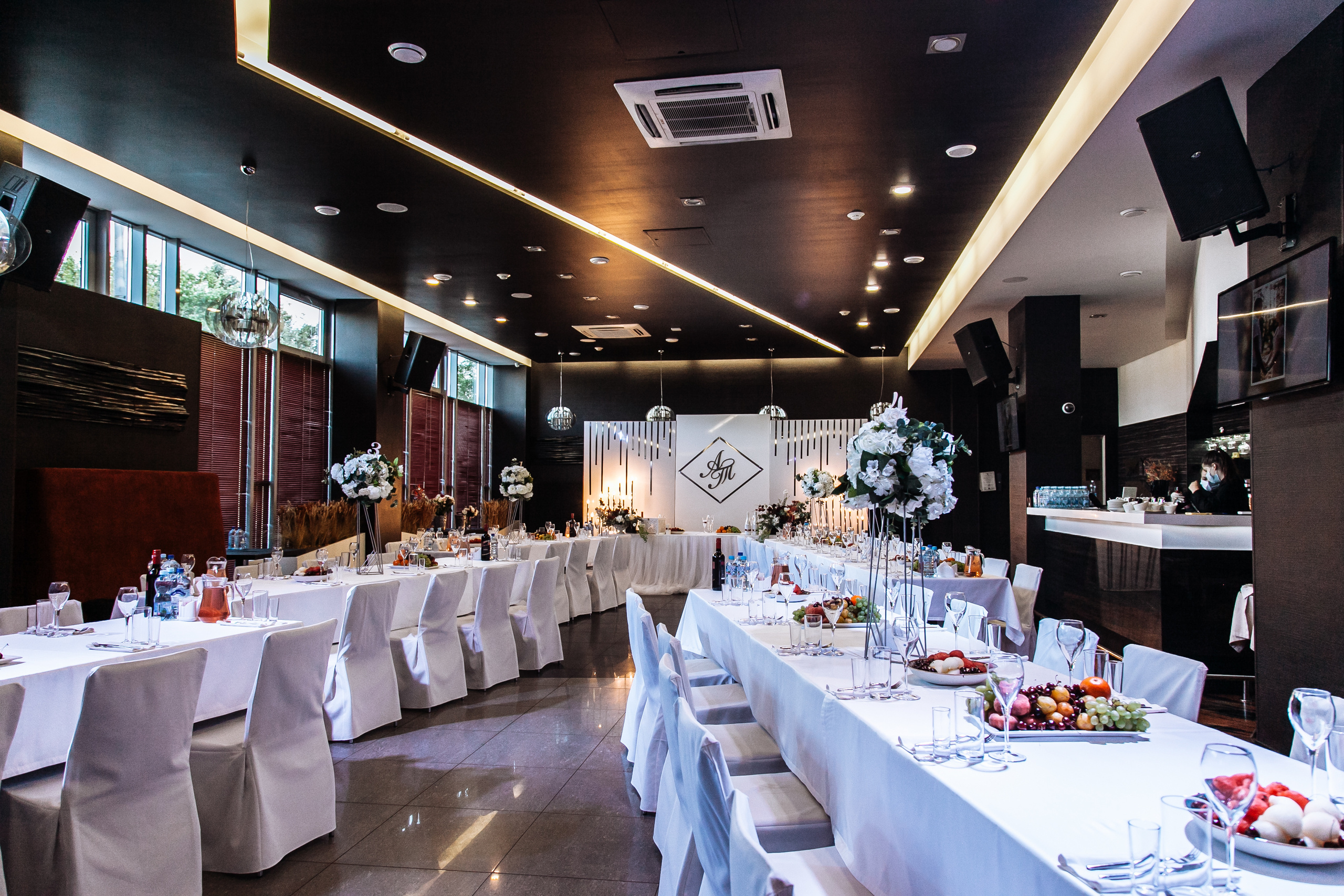 Свадебный фотограф Нижний Новгород. Свадебный и контент фотограф в Нижнем Новгороде Владимир Пресняков