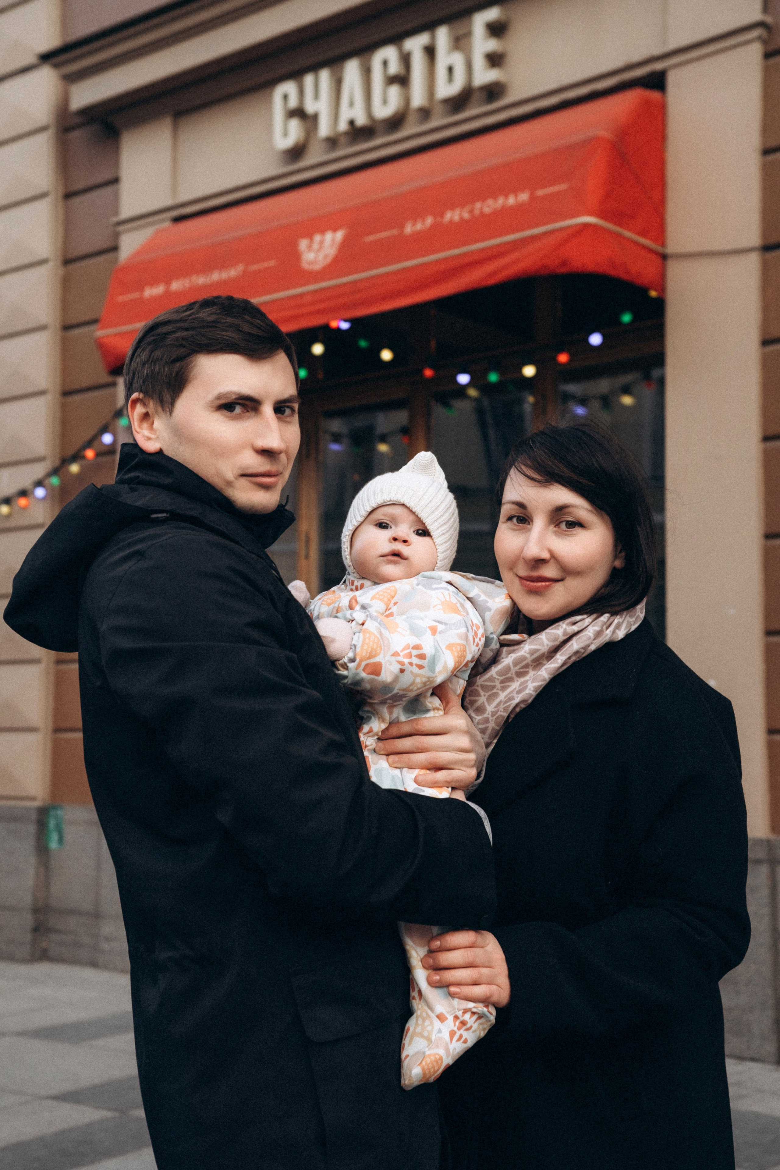 Прогулка у Исаакиевского собора. Фотограф в Санкт-Петербурге Кристина Брянская