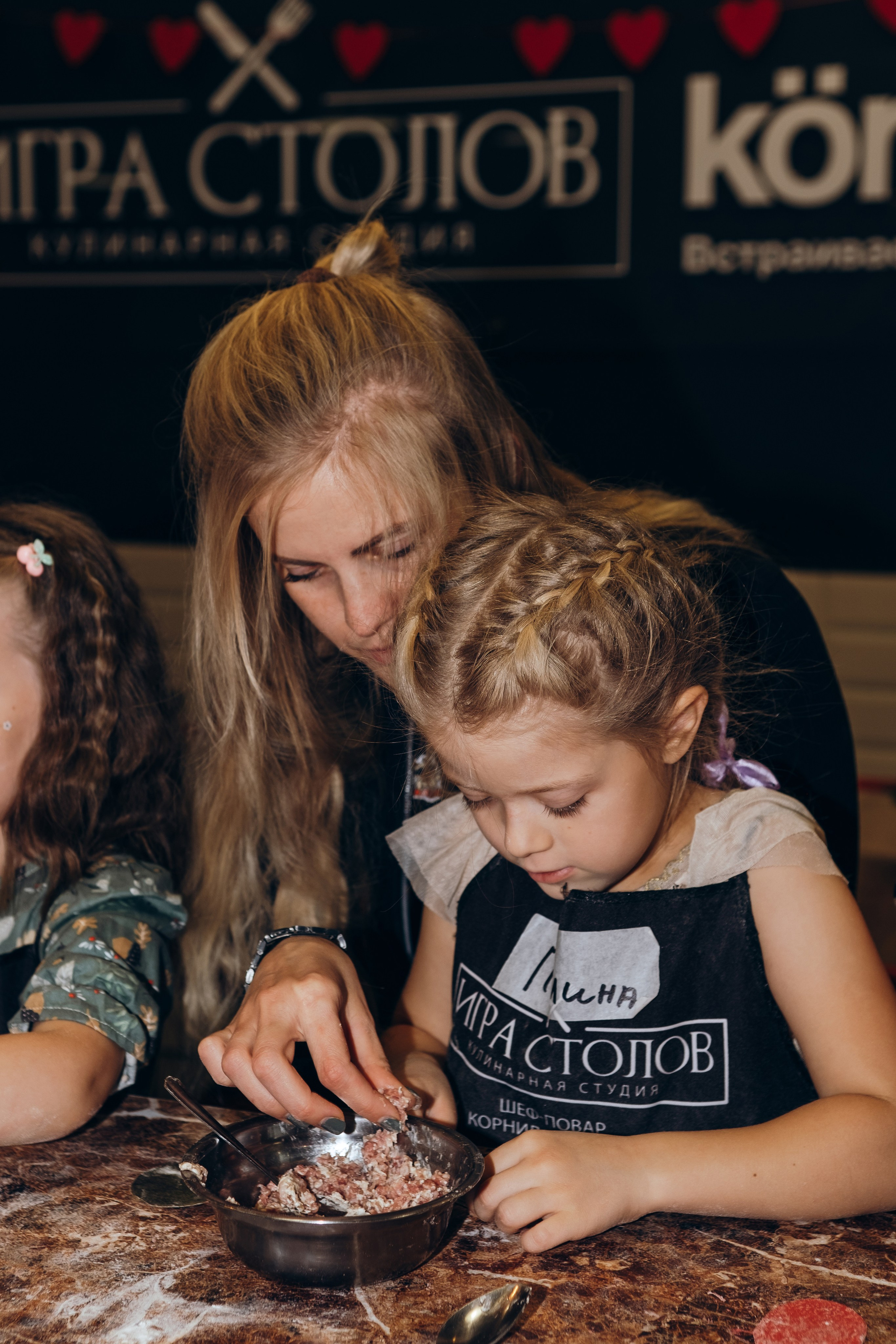 Игра столов. Фотограф в Санкт-Петербурге Кристина Брянская