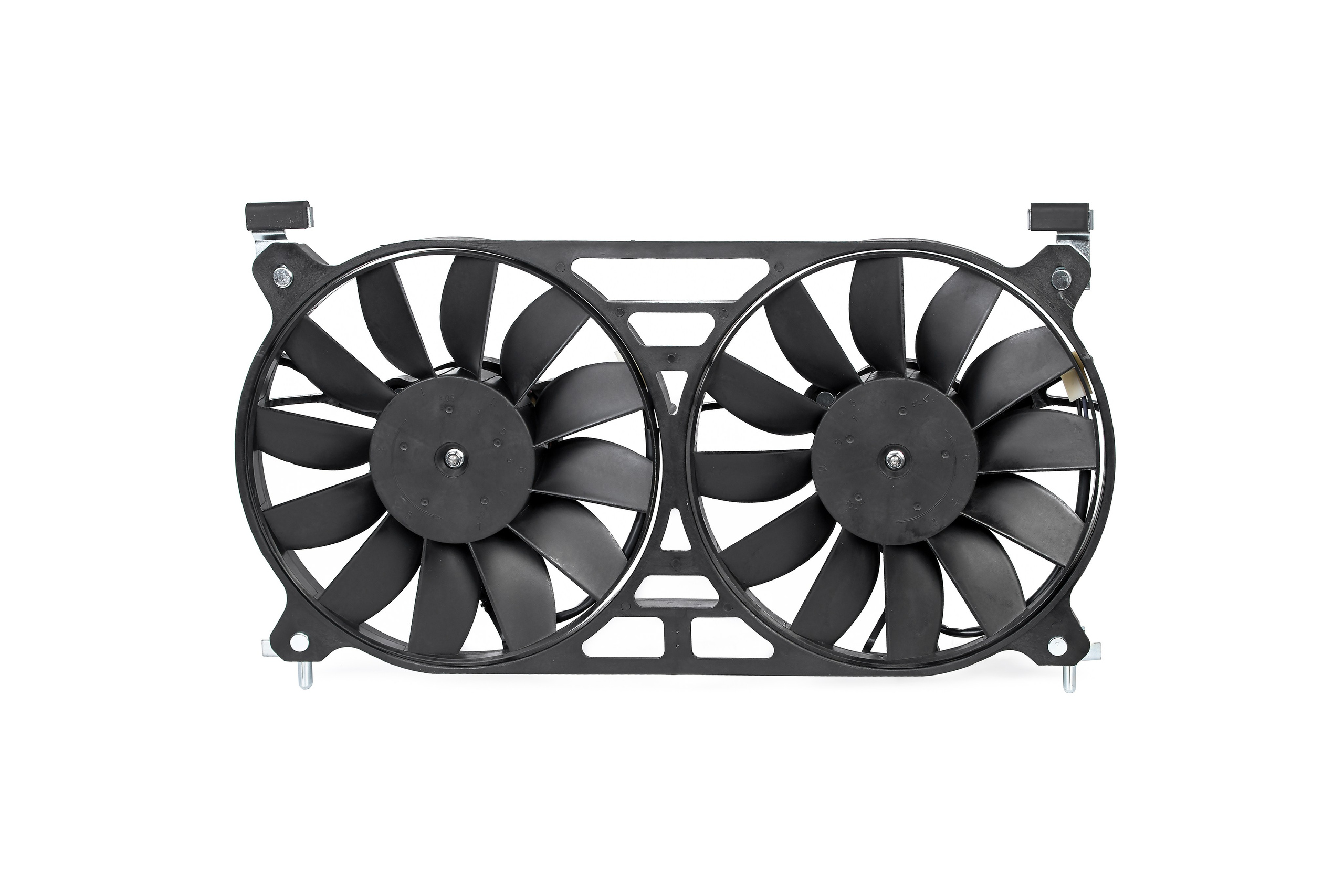 Автозапчасти. Фотограф Алексей Преображенский