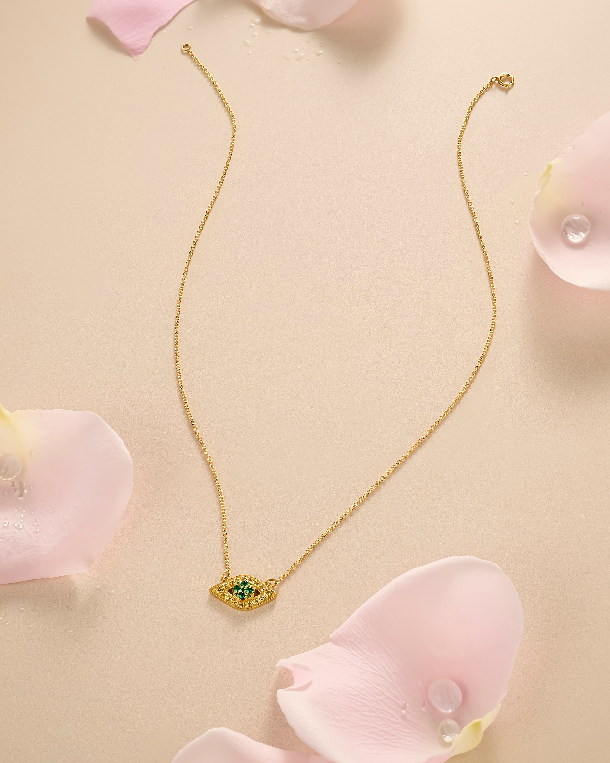 Product. Professional photo retouching