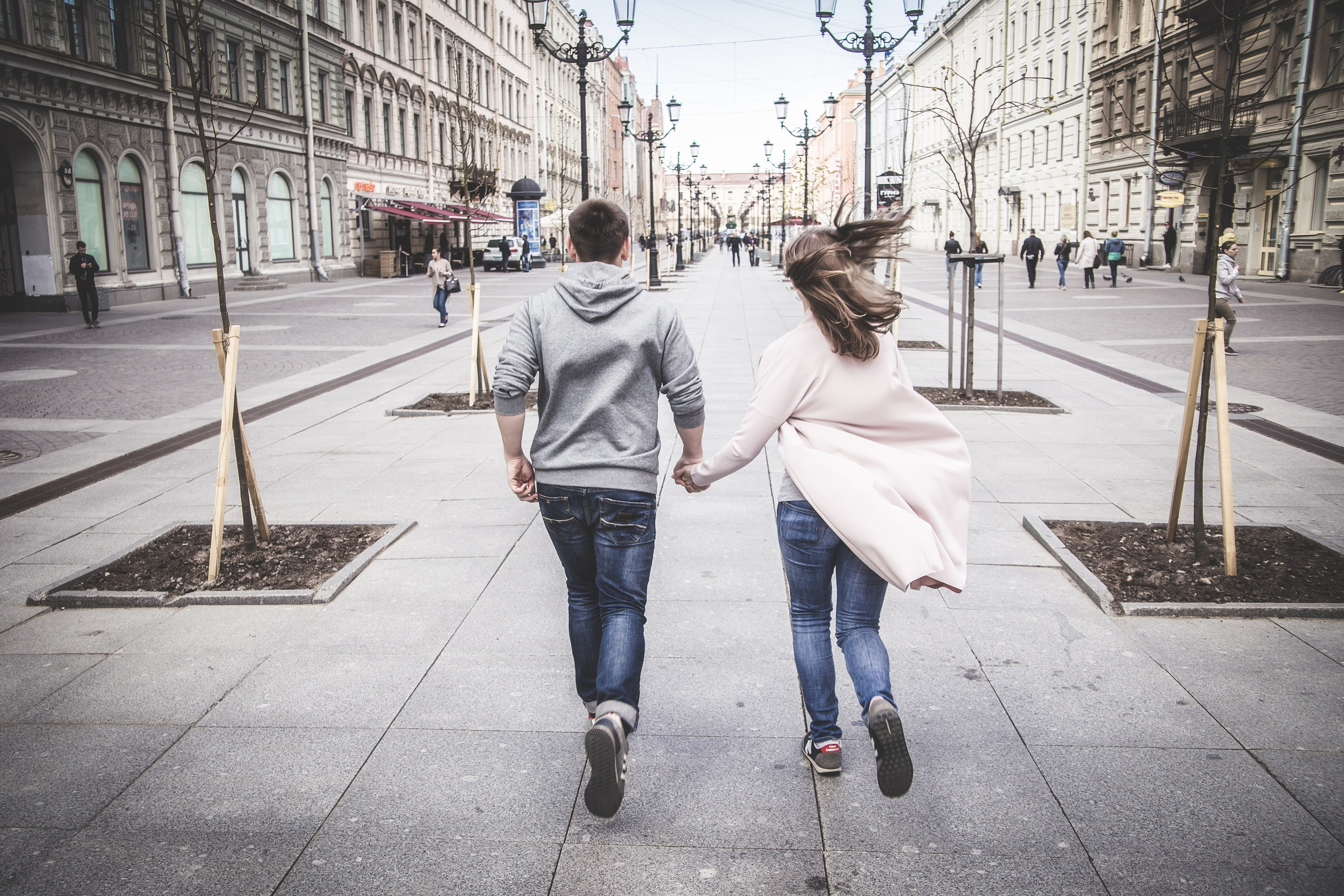 Свадьбы и Love-story. Репортажный фотограф и видеограф в Санкт-Петербурге