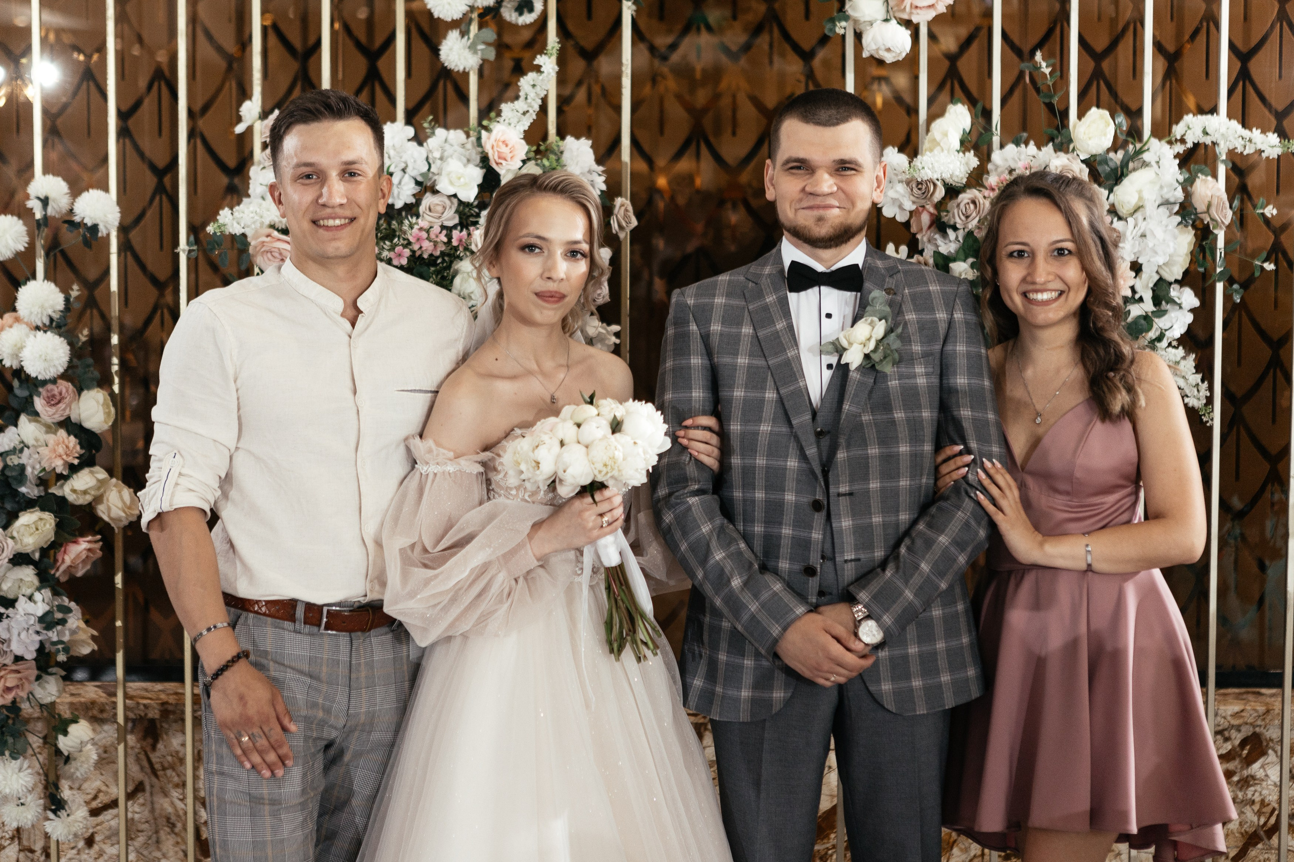 Свадебный фотограф Уфа — Руслан ГабдлисламовЖивые эмоции, красивые кадры, воспоминания на всю жизнь.Работаю по всей Республике Башкортоста. Свадебный фотограф Уфа Руслан Габдлисламов