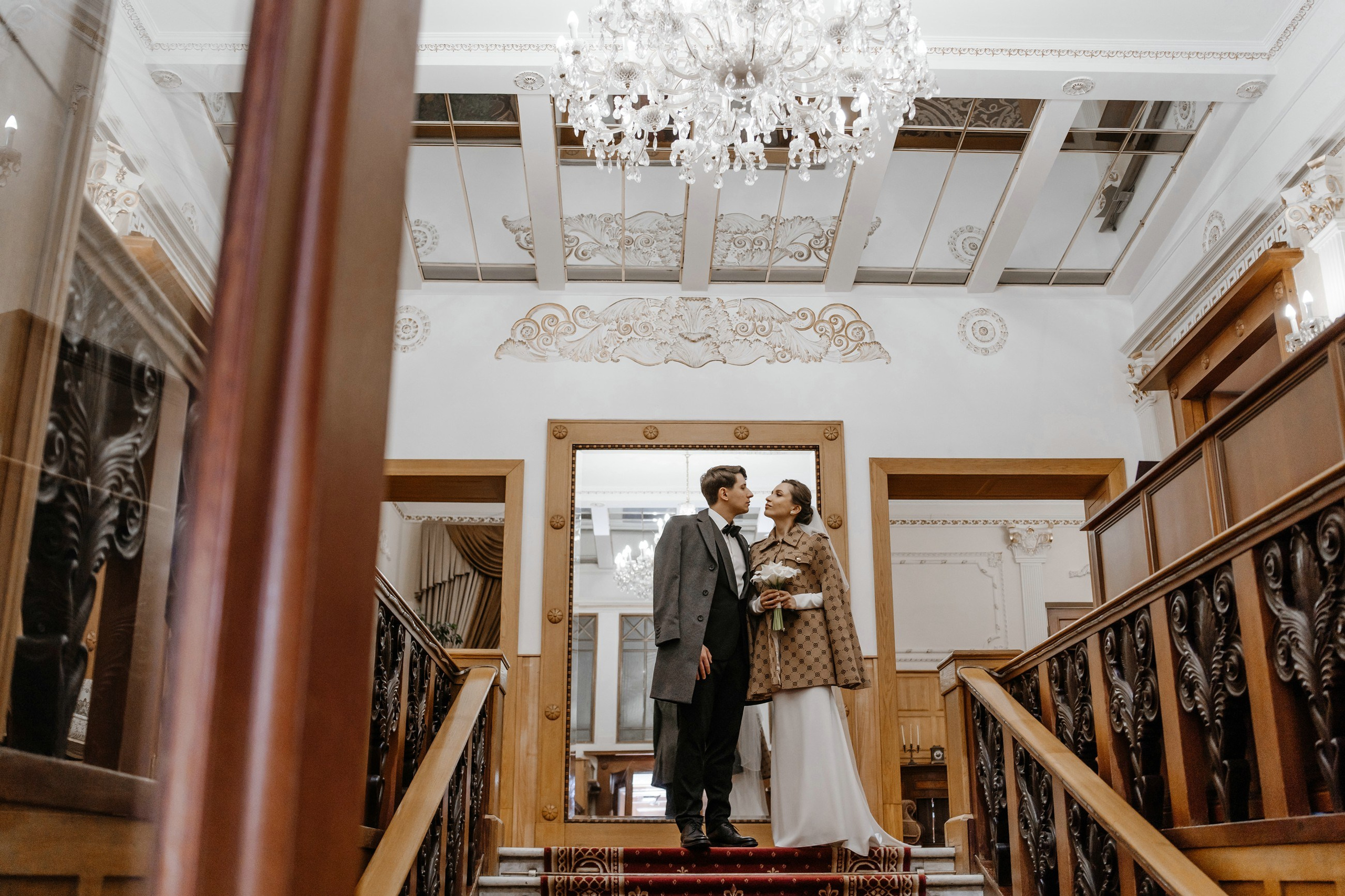 Фотосессия свадьбы в Lotte Plaza. Свадебный и семейный фотограф в Москве Светлана Зоткина