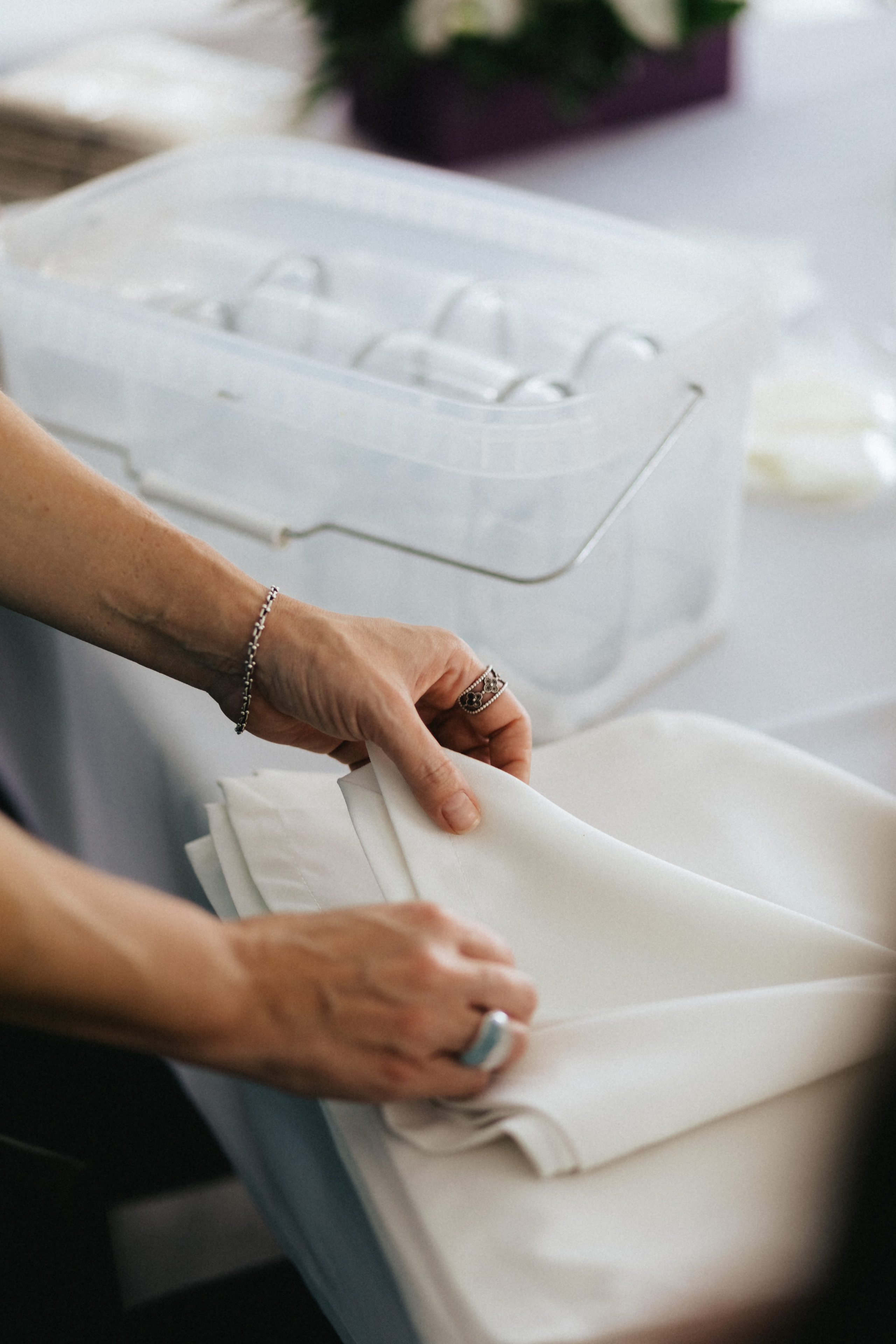 Лиза и Сережа. Роспись и тусовка в коттедже. Свадебный и портретный фотограф в Москве Анастасия Масюк