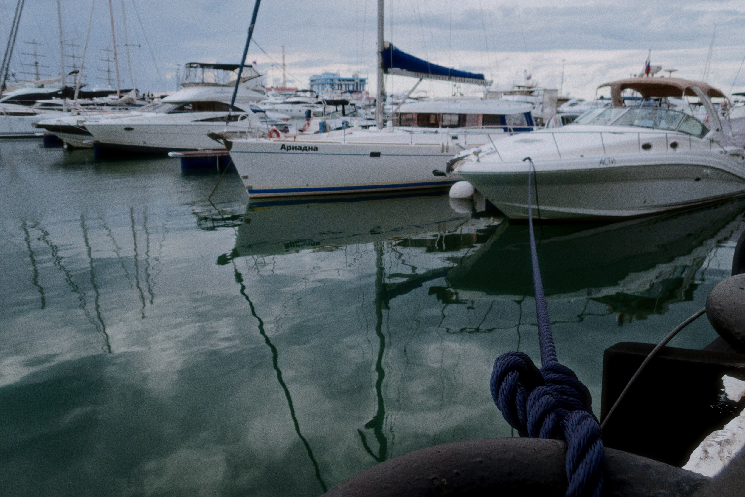 OM-System Tough-7 / Sochi Port. Фотограф Юрин Евгений