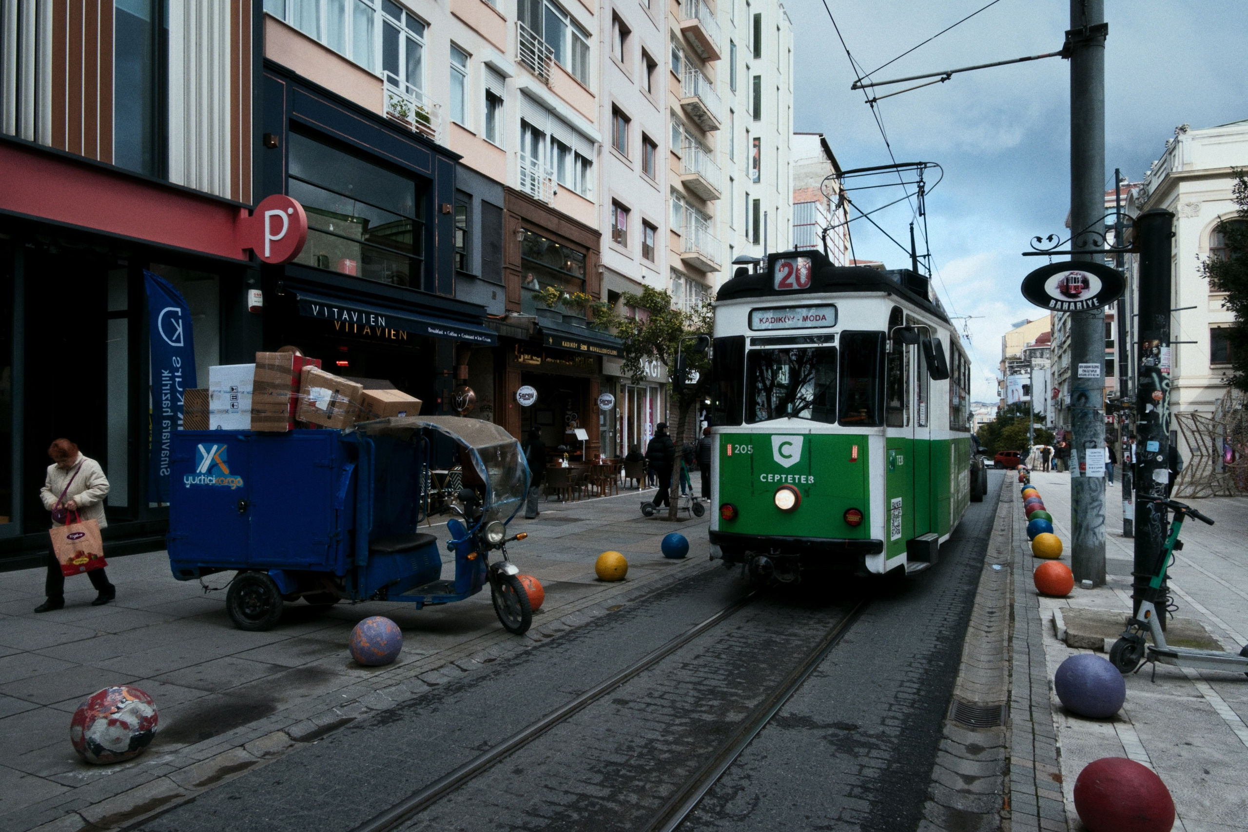 Kadikoy x Moda, Istanbul / Türkey AW25. Фотограф Юрин Евгений