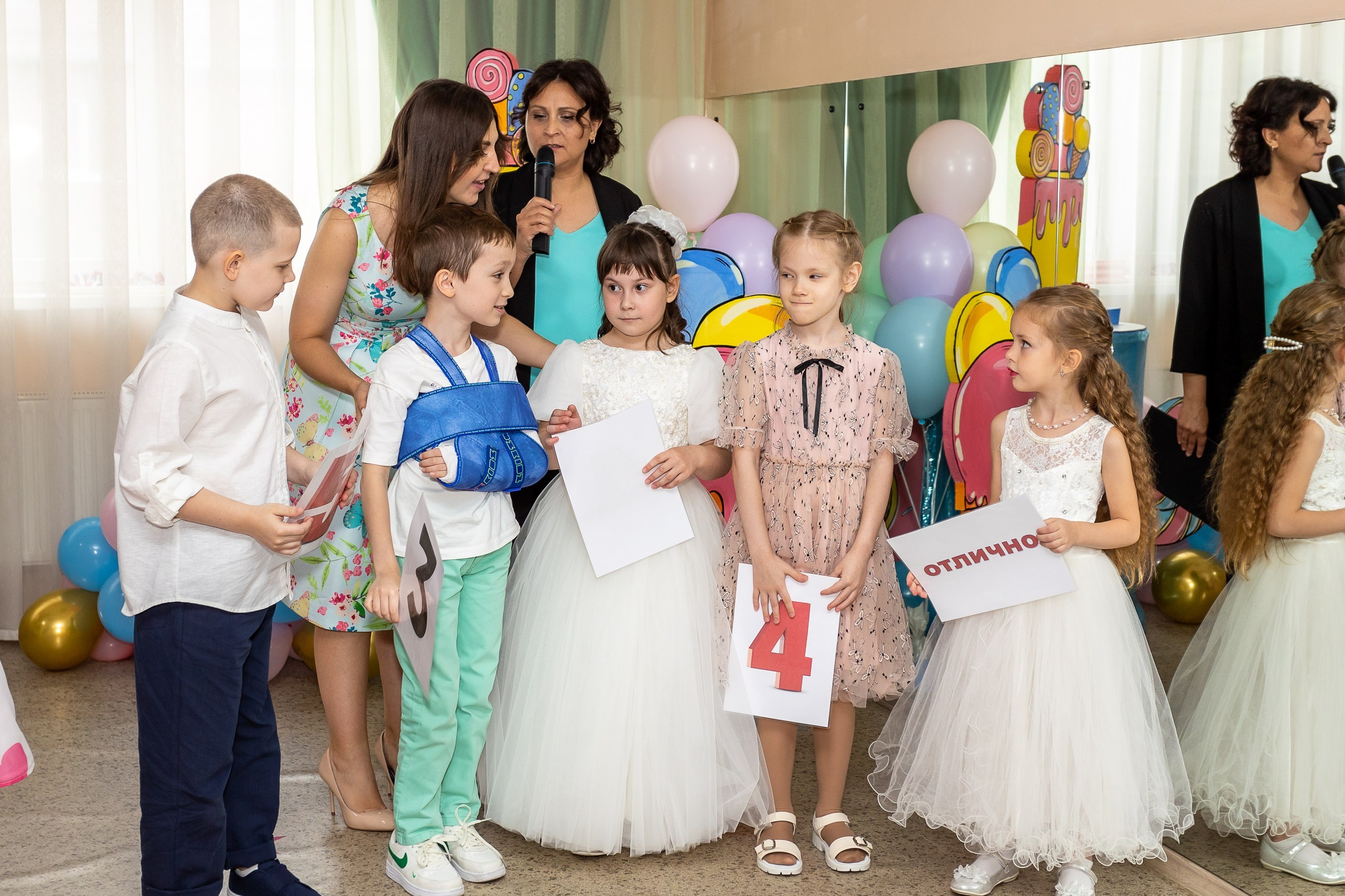 Выпускной Детский сад, 2 часа, 8000. Выпускные альбомы Майкоп, Краснодар Елена Золотарева