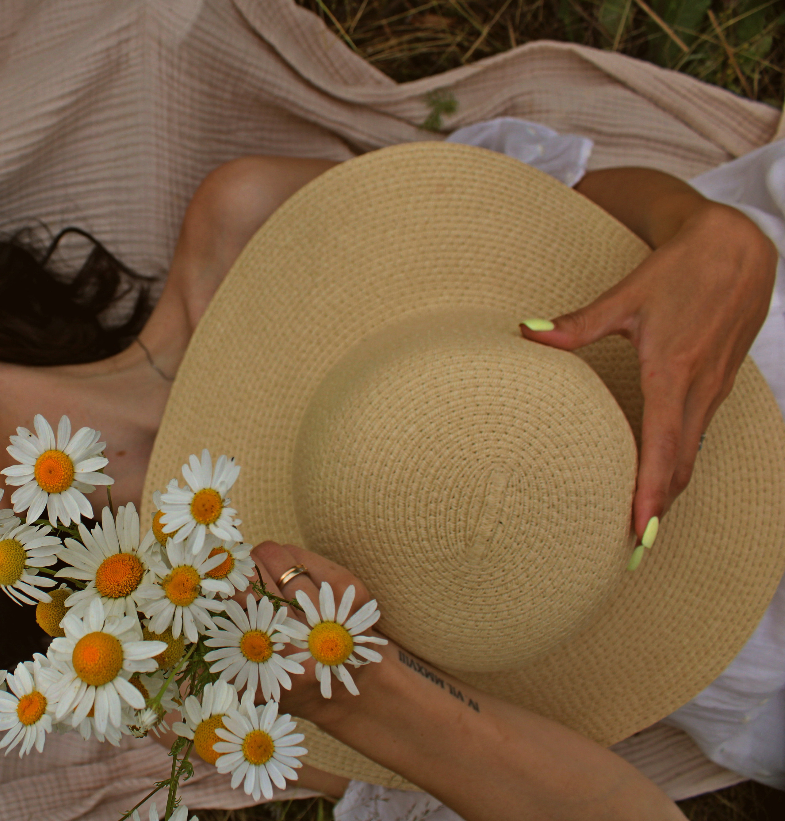 Юля в ромашках. Фотограф в Москве Бондарь Ксения