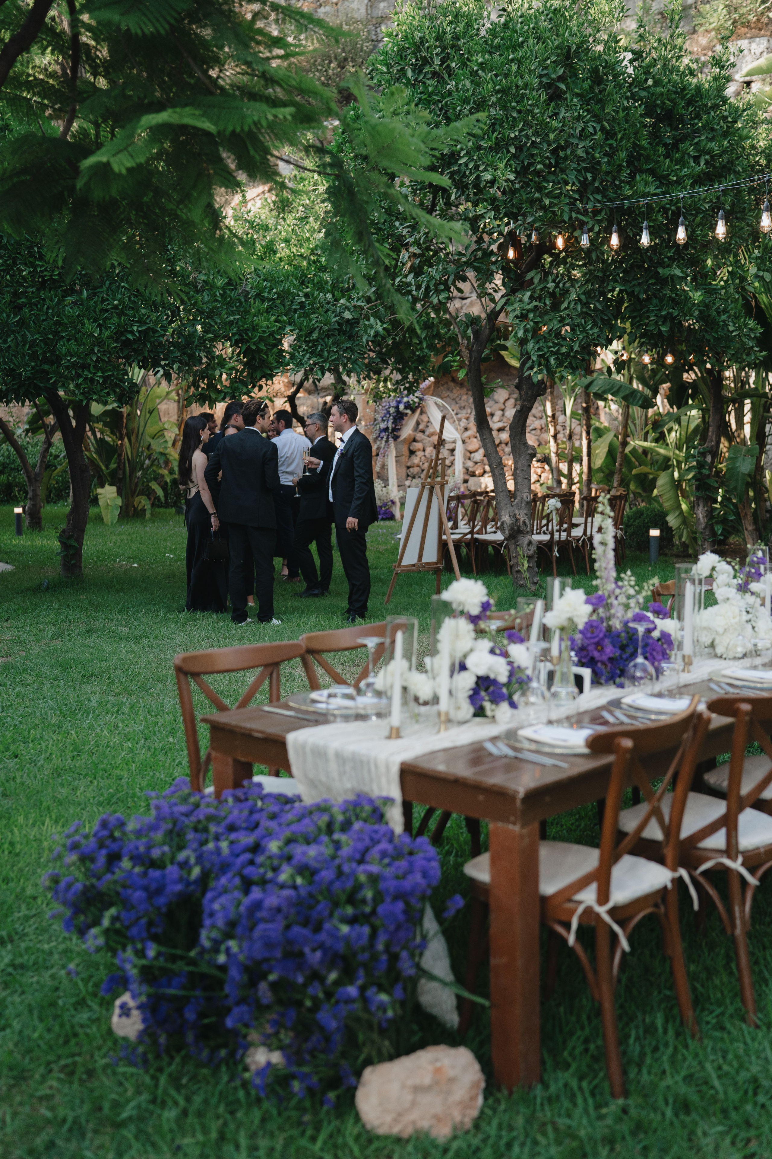 Casa Sur. Wedding & Documentary Photographer based in Nuremberg — available across Europe & Turkey | Vitalii Nasonov