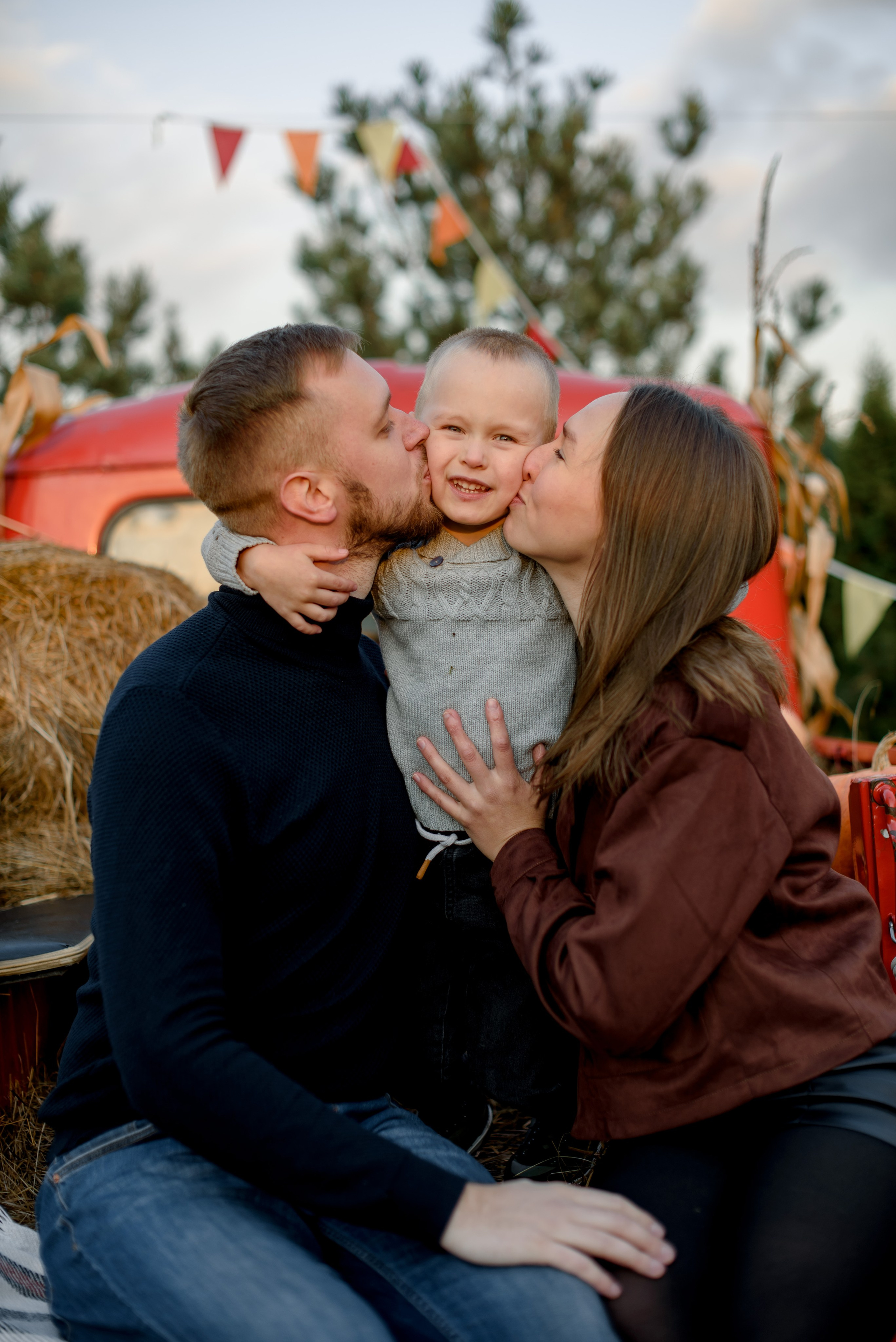 Маша и Егор «Леона Дача». Свадебный и семейный фотограф в Санкт-Петербурге Елена Шурманова