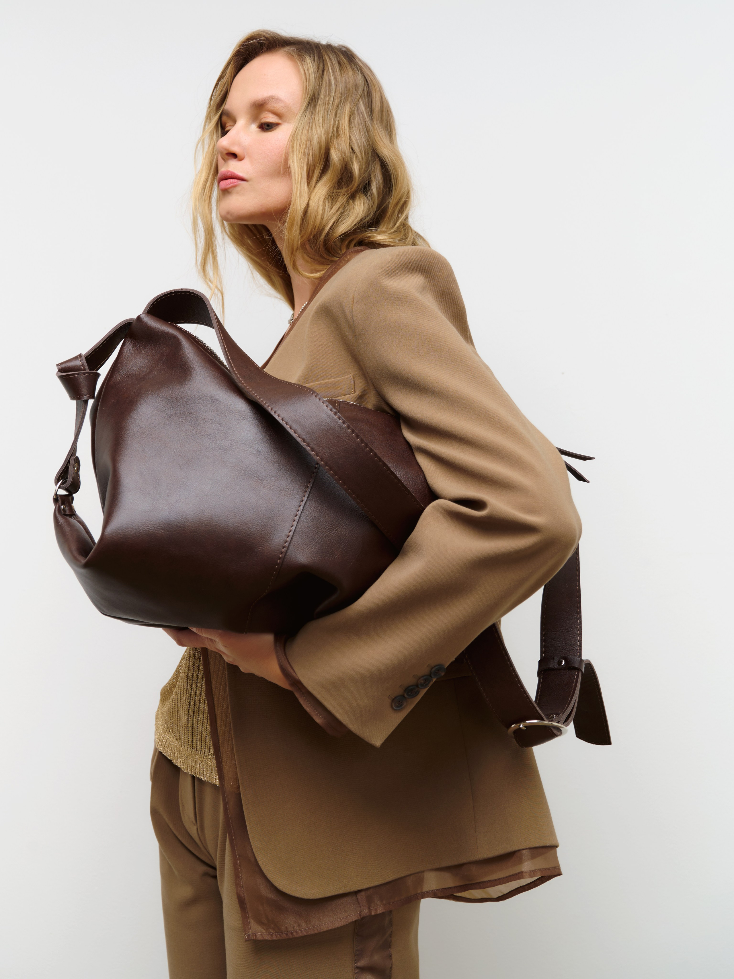 Каталог для бренда SHERWD. Fashion фотограф в Москве Ксения Чупрунова