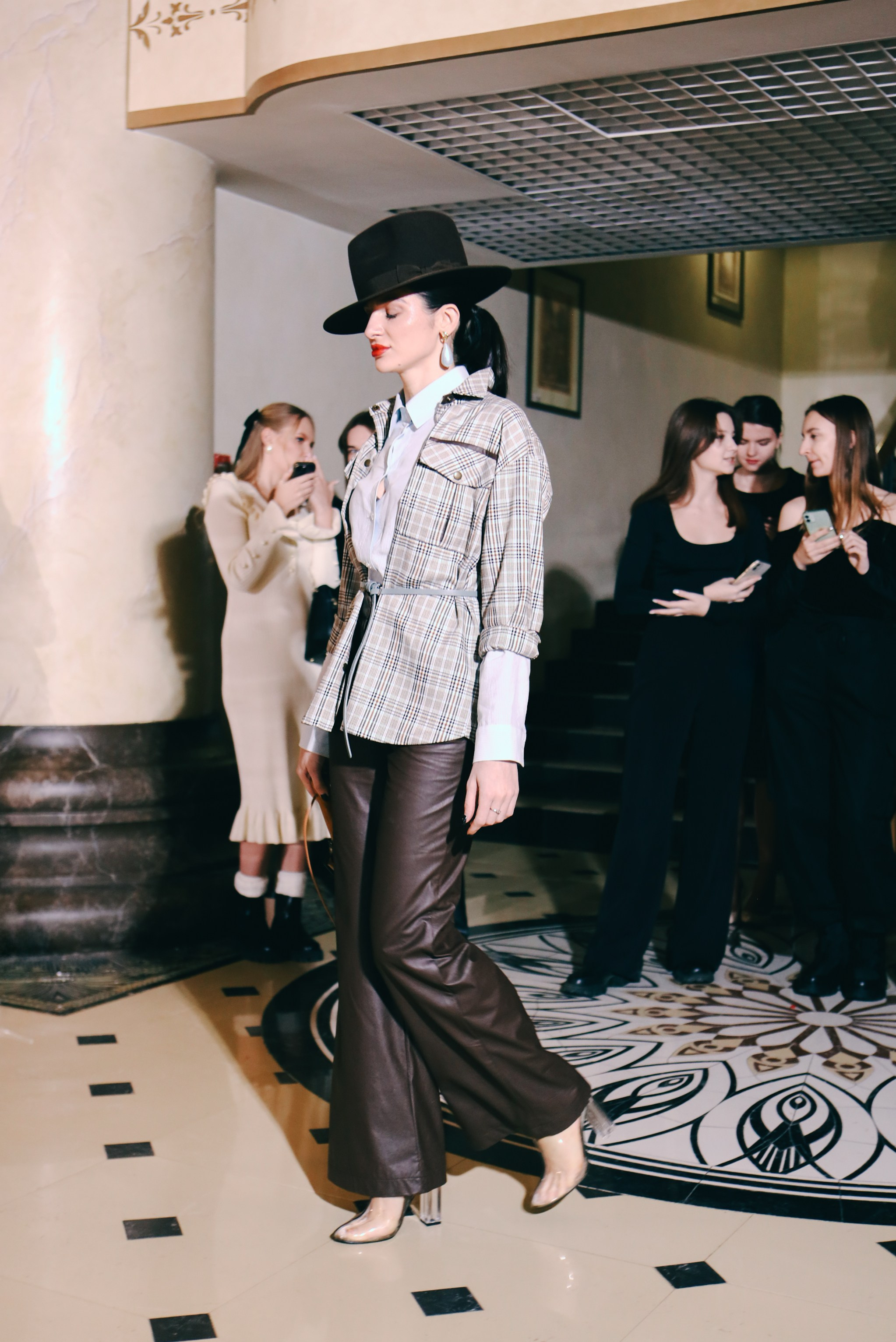 ЦГД. Показ 09.12. Fashion Фотограф в СПб Yana Kochkina