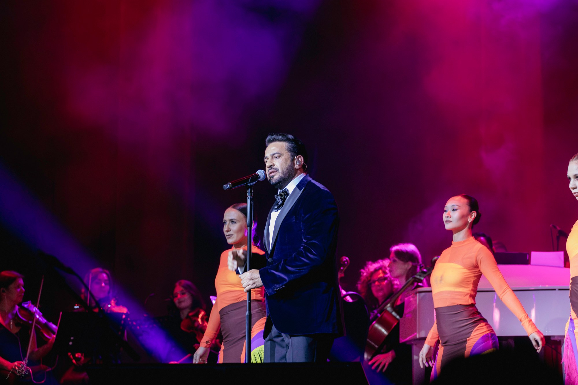 Концерт Эмре Алтуга «Сказки поп-музыки». Портфолио