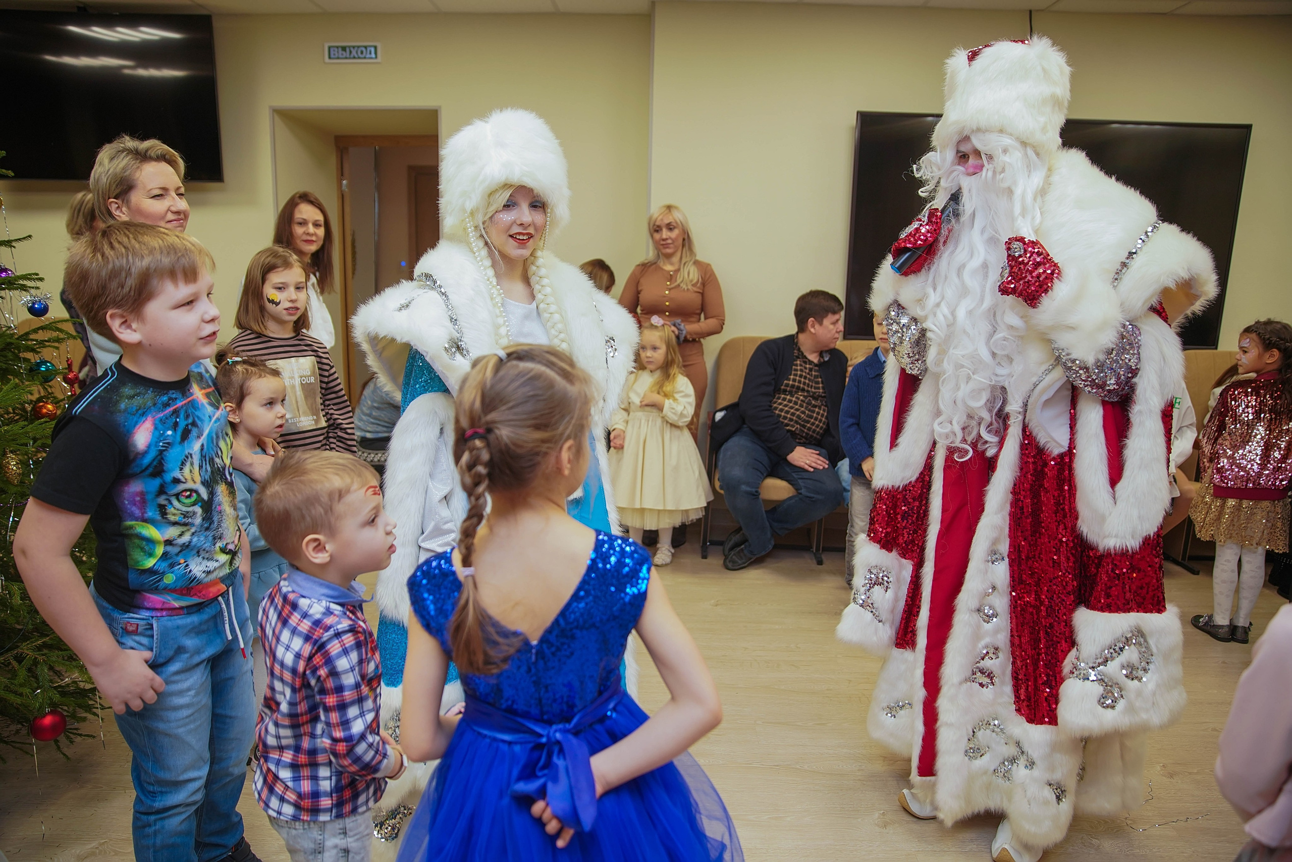 Елка НБД банк. Семейный и детский фотограф в Нижнем Новгороде