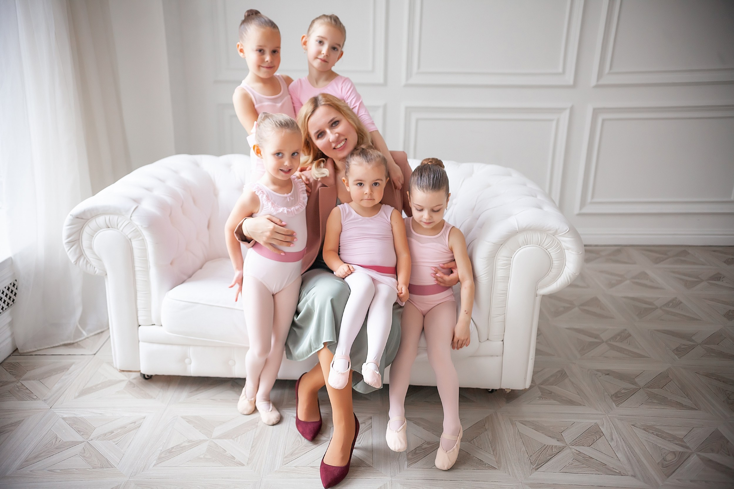 Танцевальные студии. Выпускные альбомы для школ и детских садов — фотокниги и виньетки