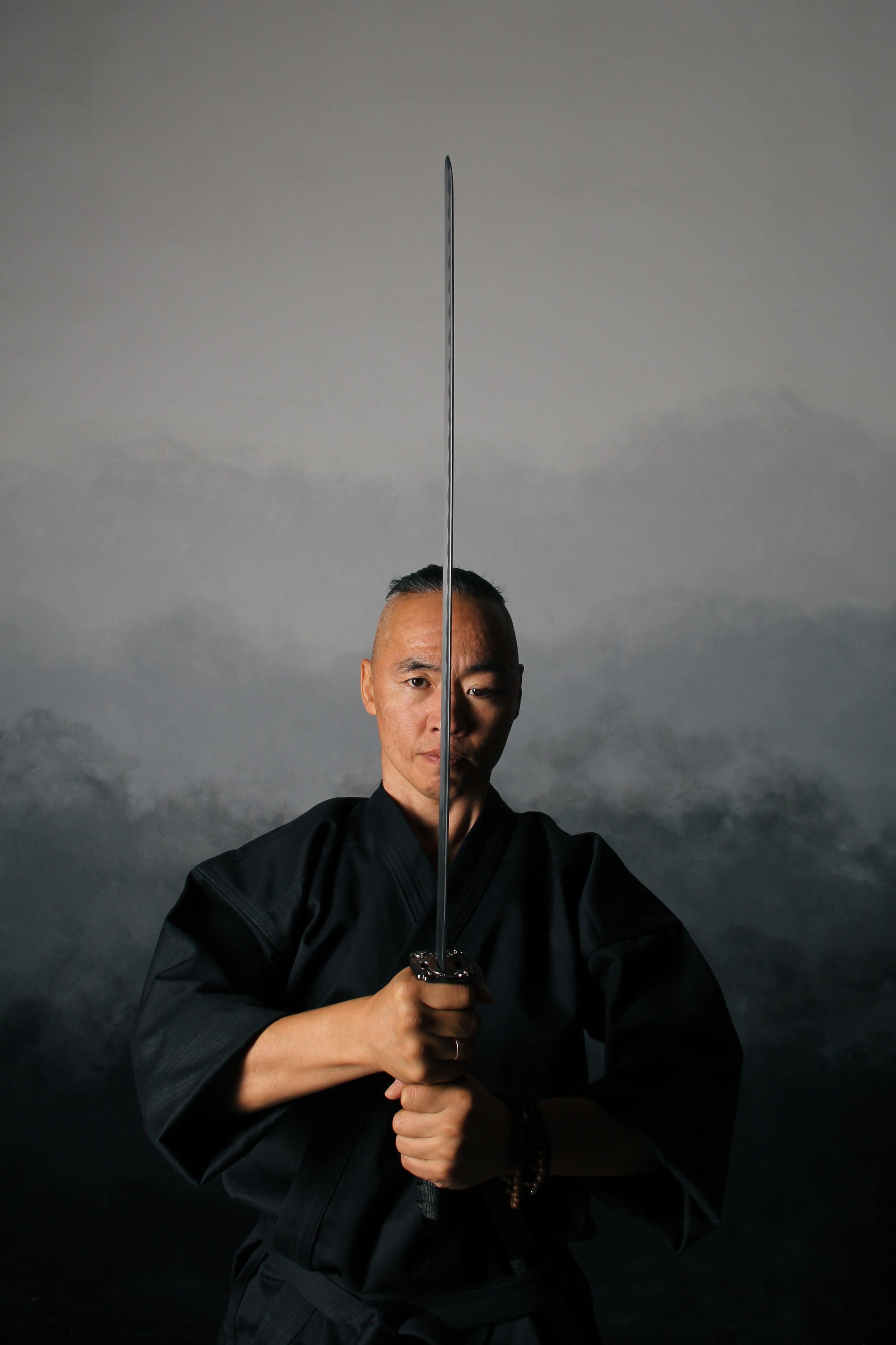 Студийный мужской портрет. Главная