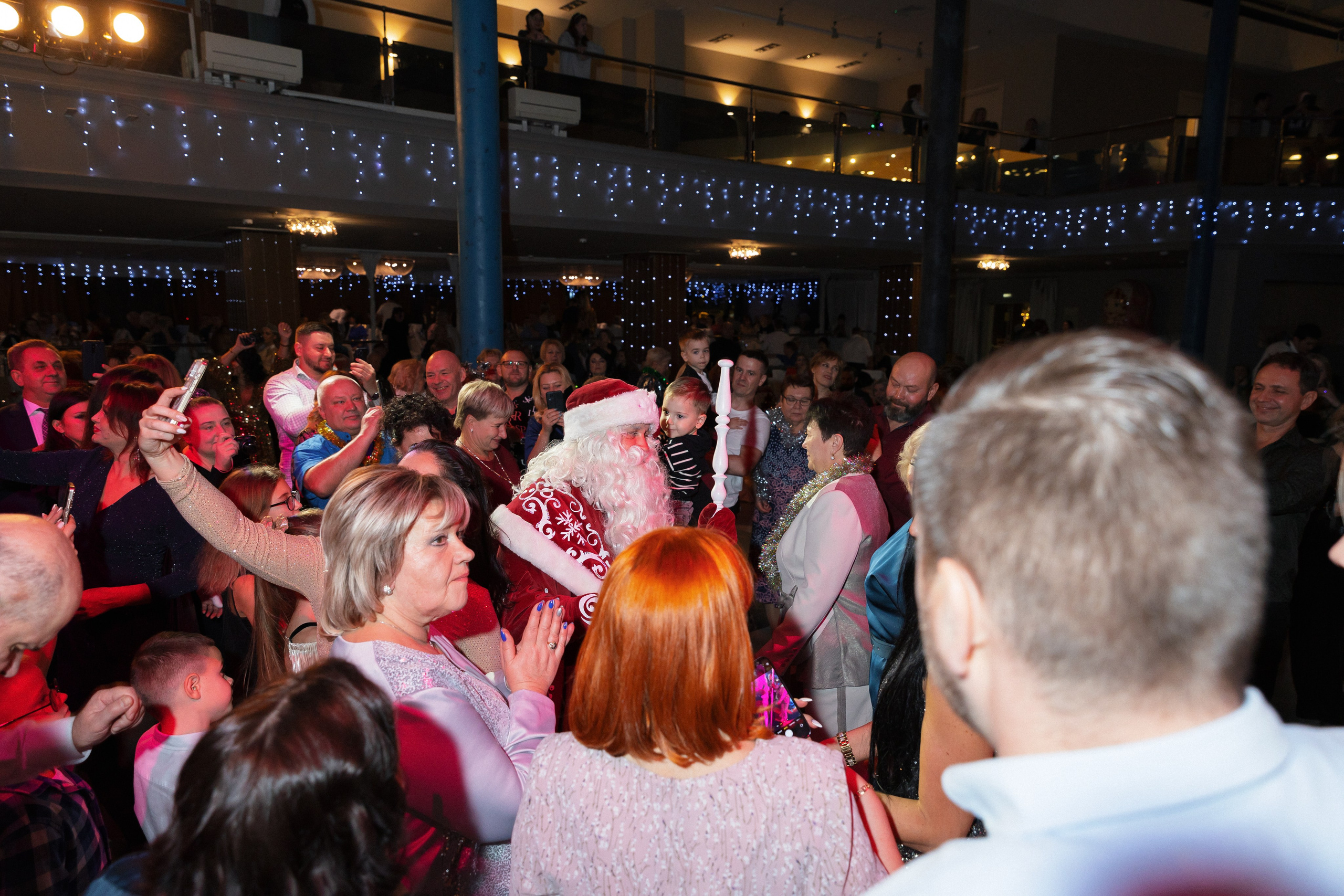 Новогодний вечер. Свадебный и репортажный фотограф в Санкт-Петербурге Николай Голованов
