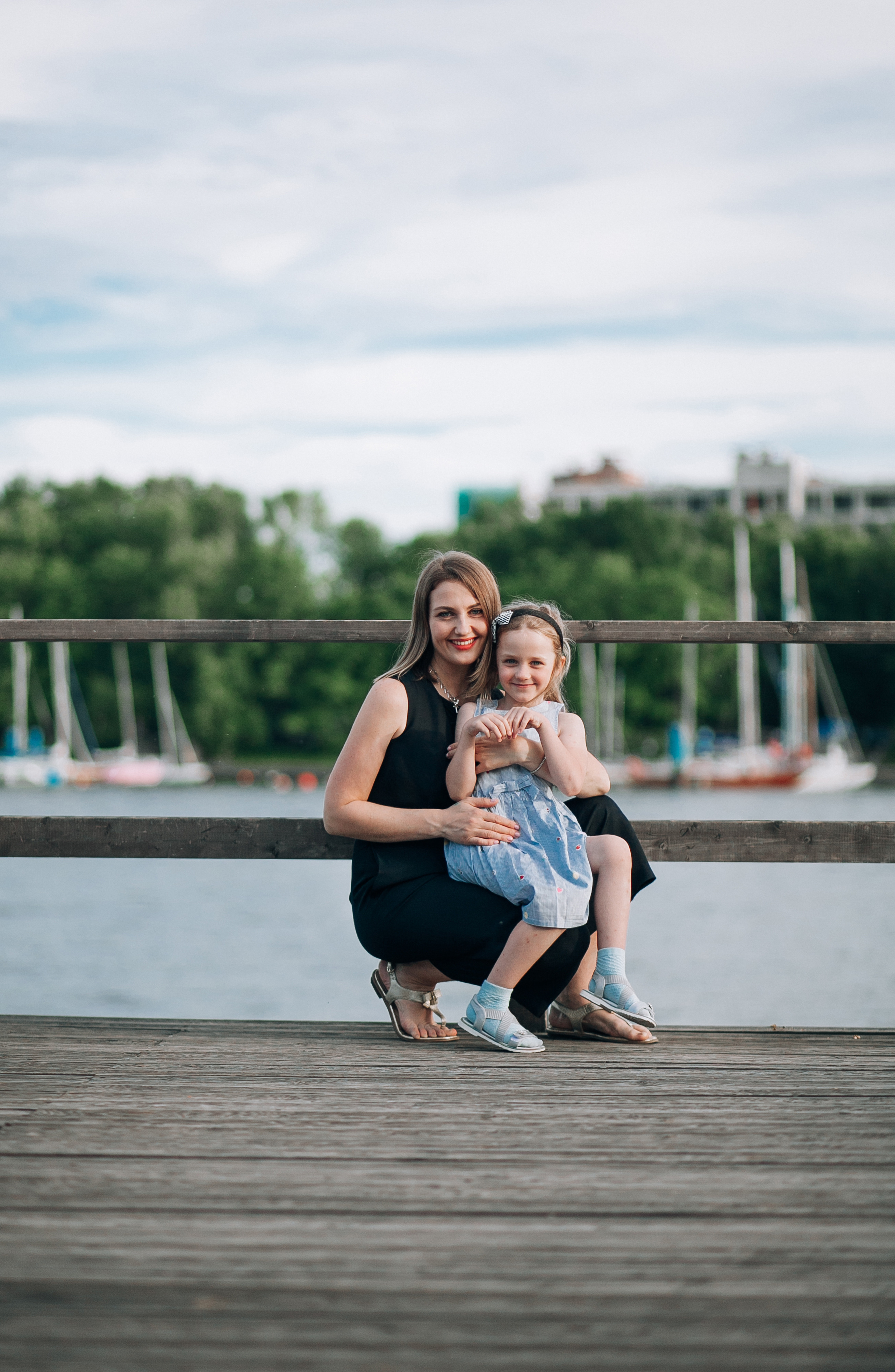 У берега. Семейный фотограф, свадебный фотограф, женский портрет в Санкт-Петербу