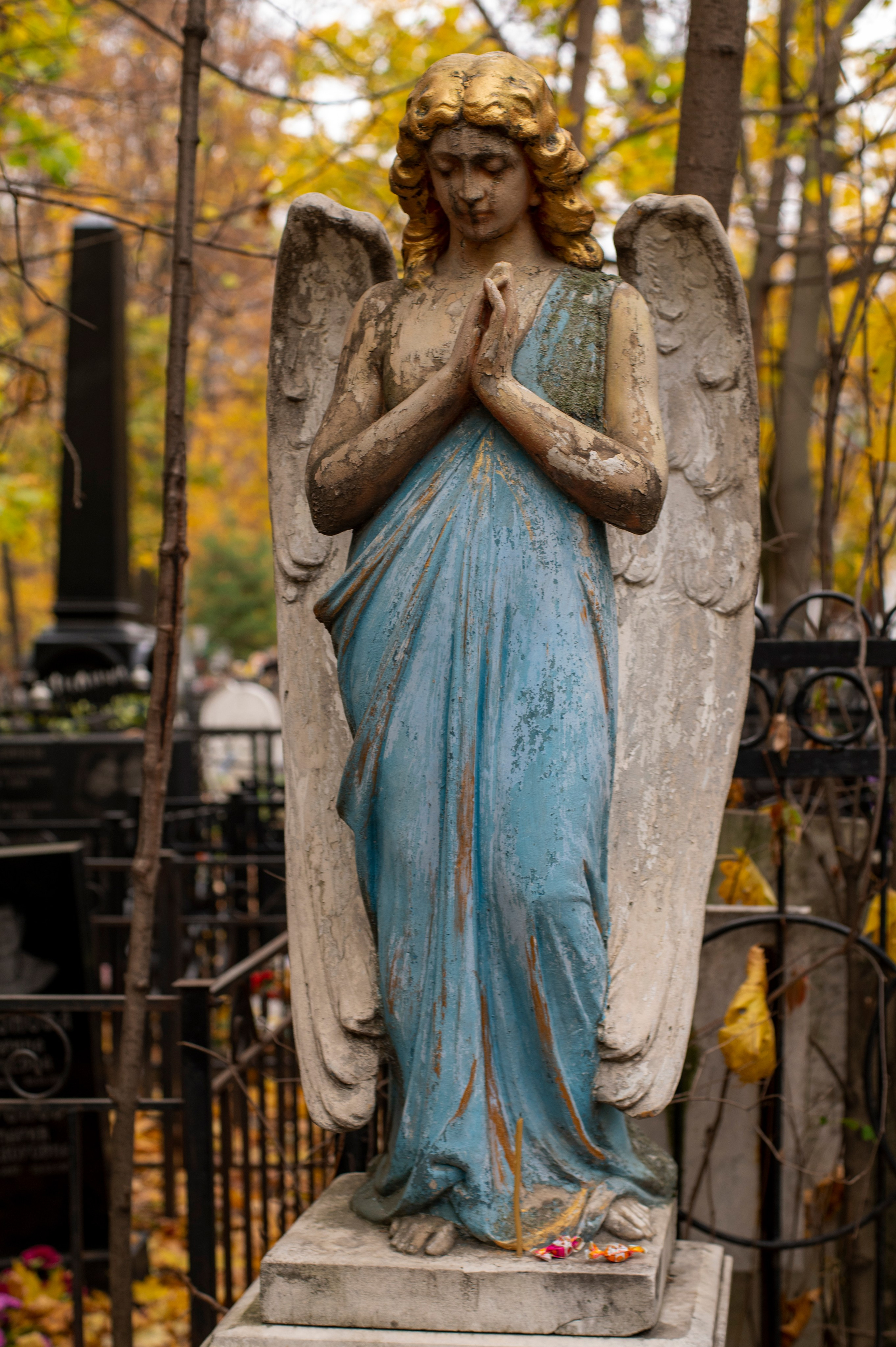 Ваганьковское кладбище. Фотограф Роман Адлер