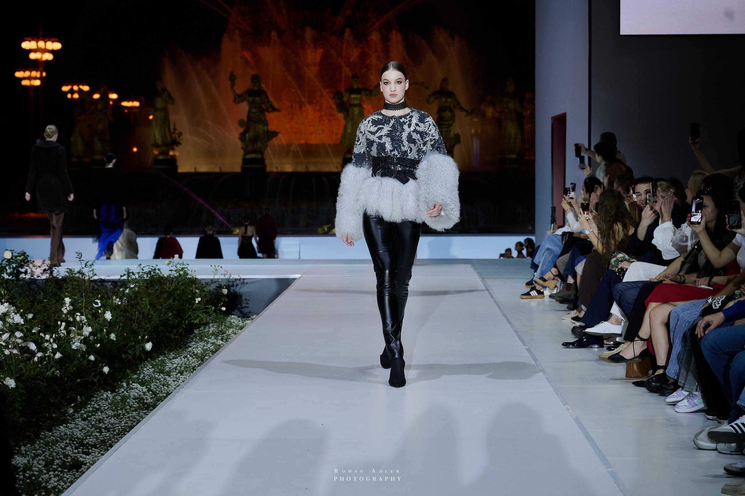 Московская неделя моды. Фотограф Роман Адлер