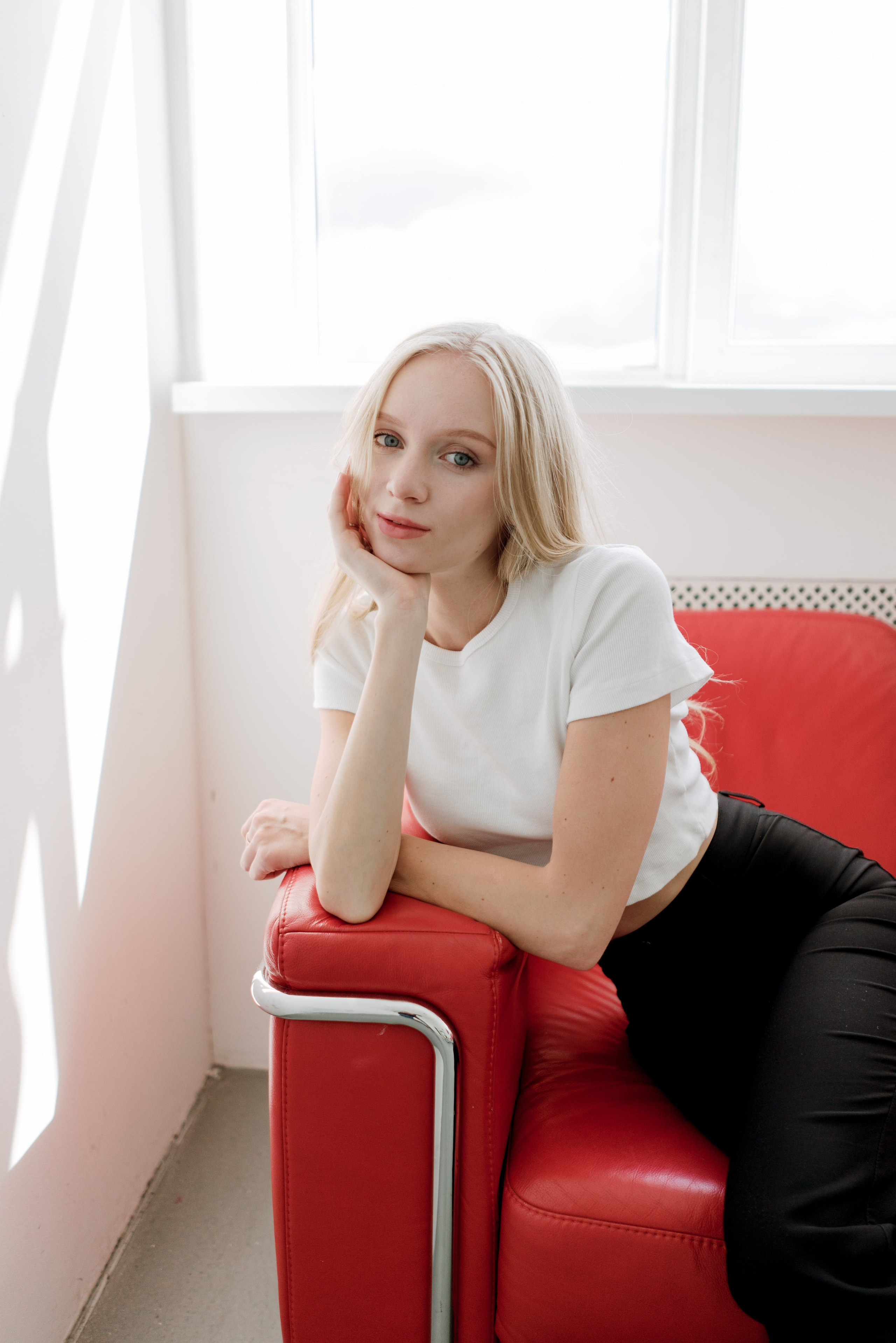 Модельные тесты и творческая съёмка в Москве. Портреты студия Москва. Модельные тесты. Lovestory студия в Москве. Женсий фотограф