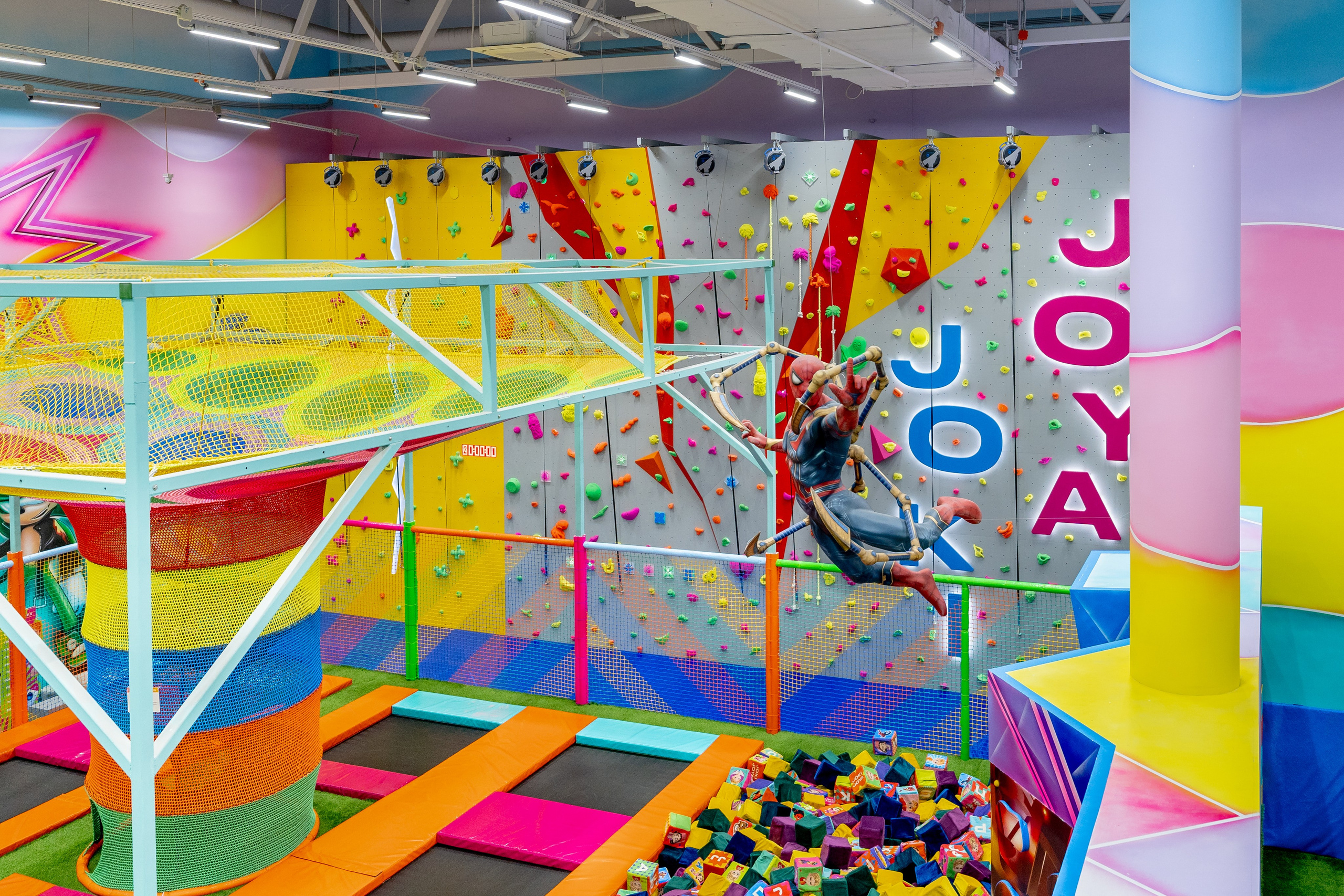 Парк развлечений Joki Joya Лефортово. Интерьерный фотограф Александра Солдатова