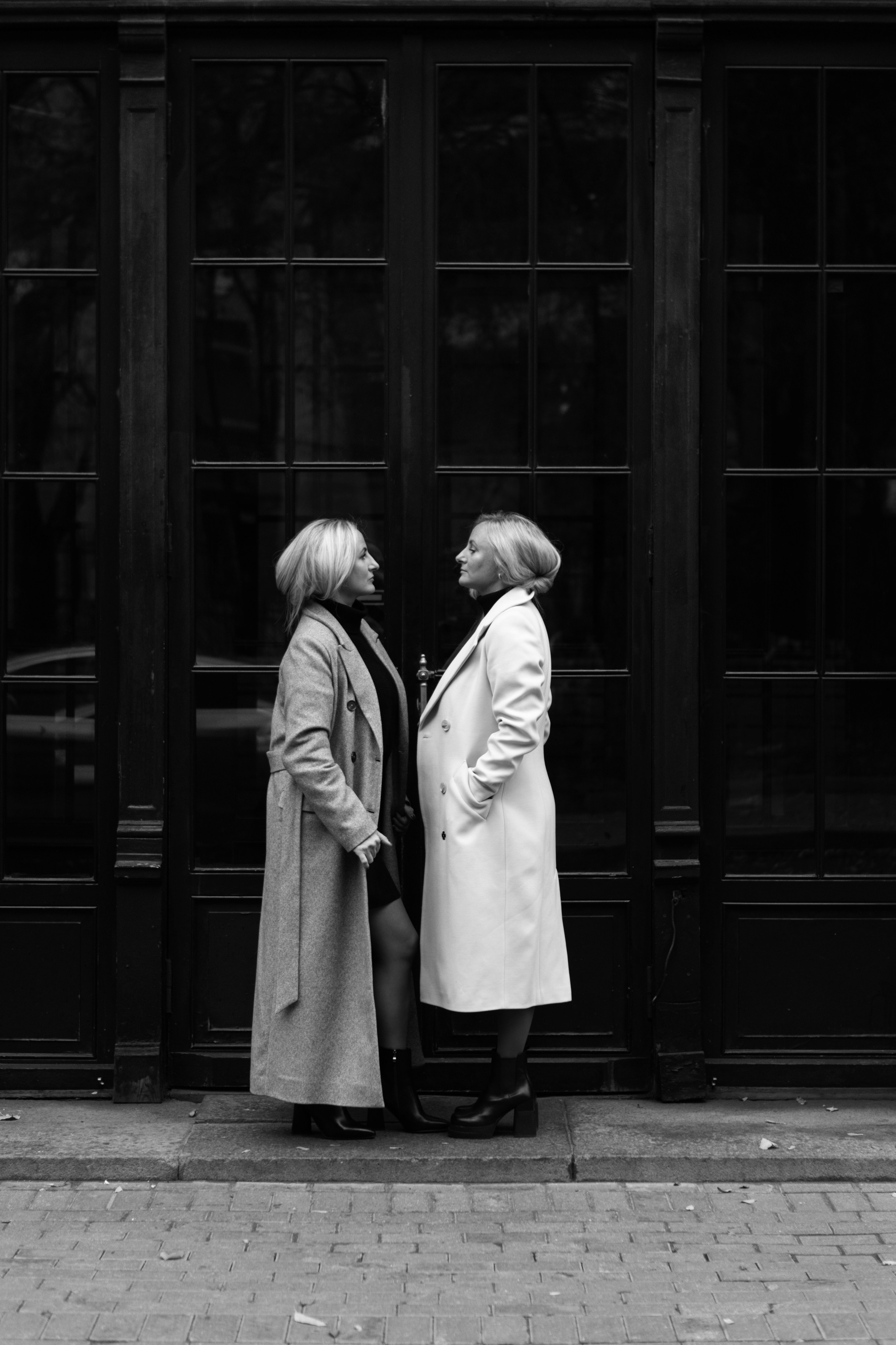 Семейная фотосессия, фотосессия сестер. Фотограф Сахалин