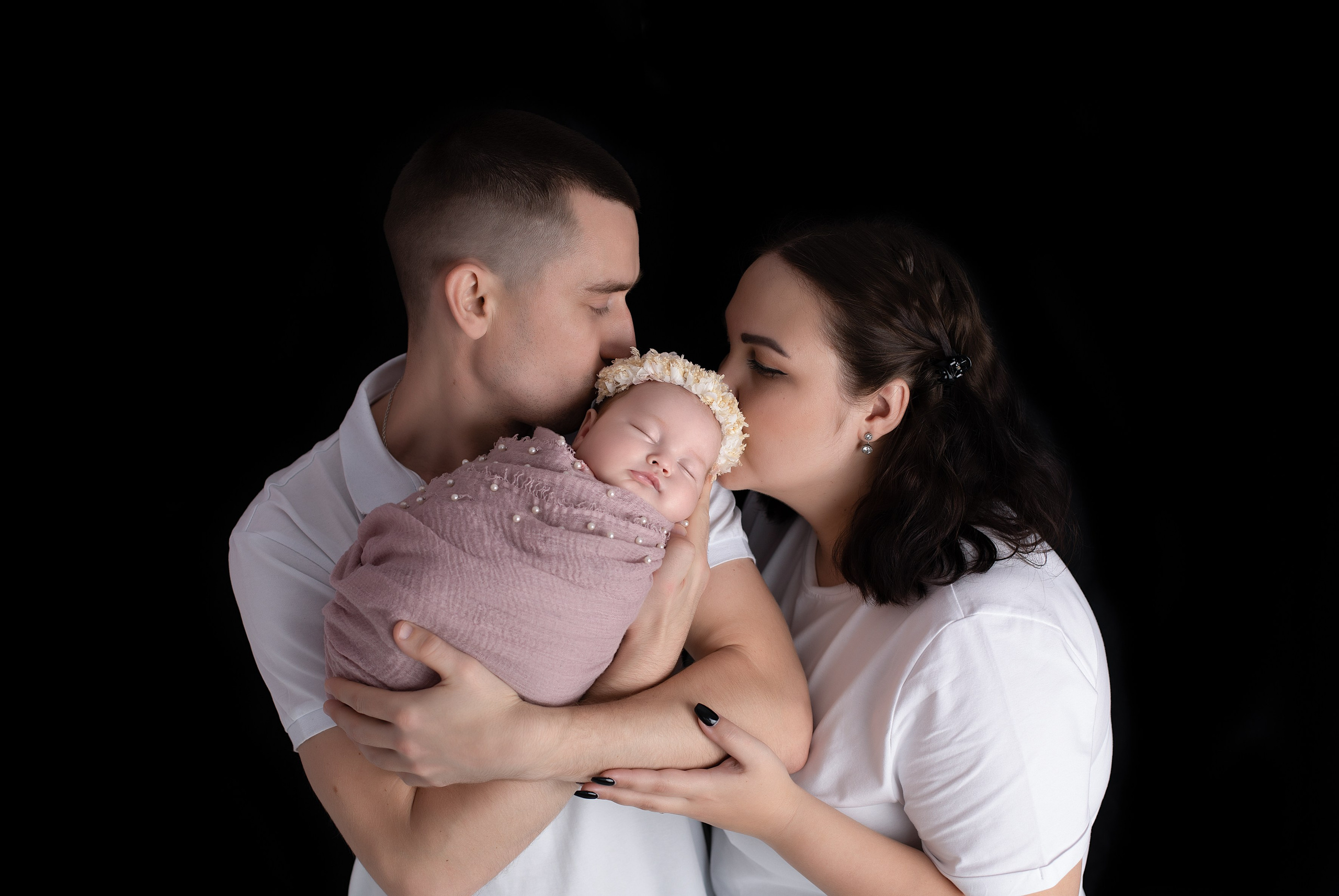 Новорожденные девочки. Фотограф новорожденных в Нижнем Новгороде Белякова Оксана