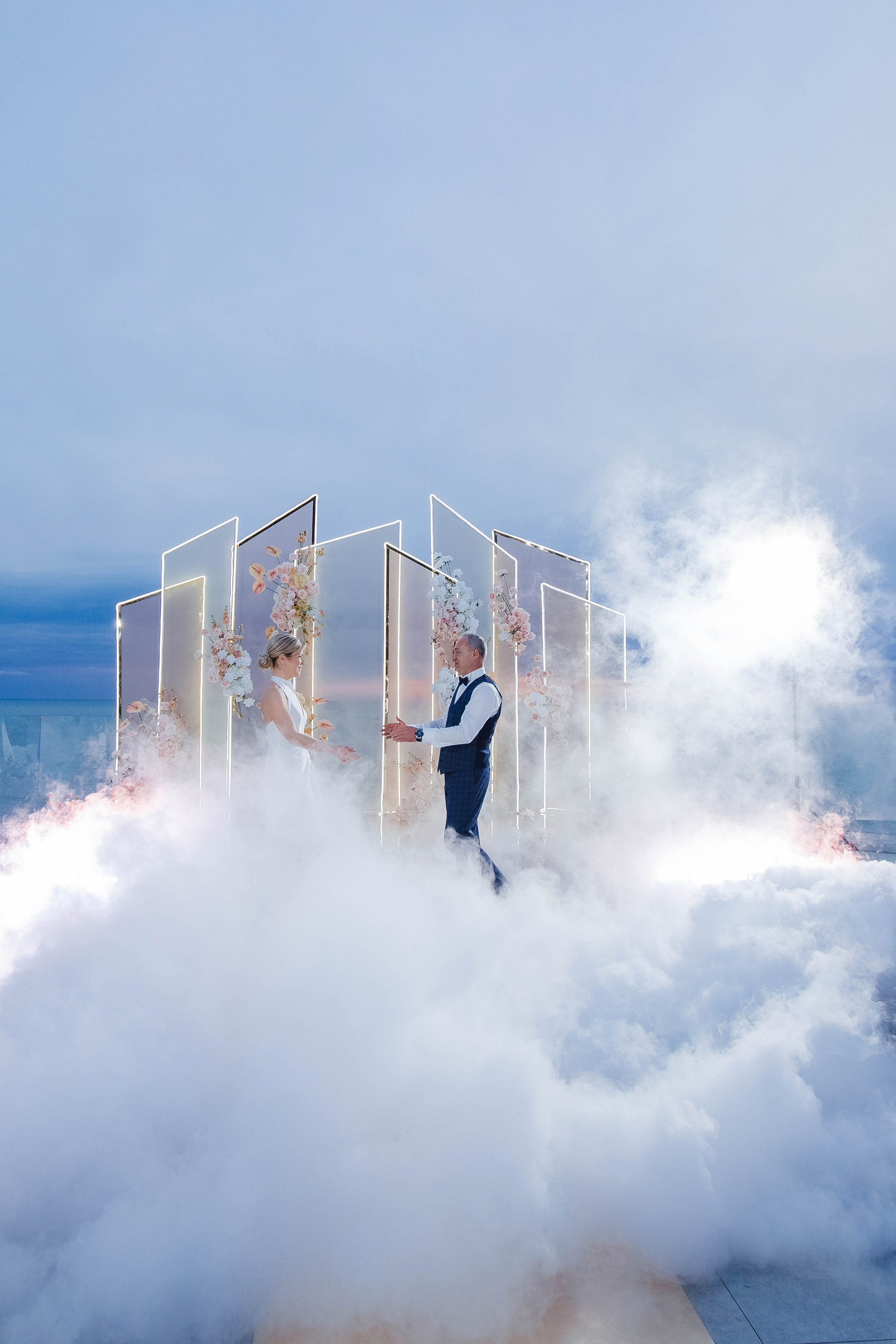 Выездная регистрация в Сочи с видом на море. Свадебный фотограф в Абхазии, Сухум, Гагра, Сочи