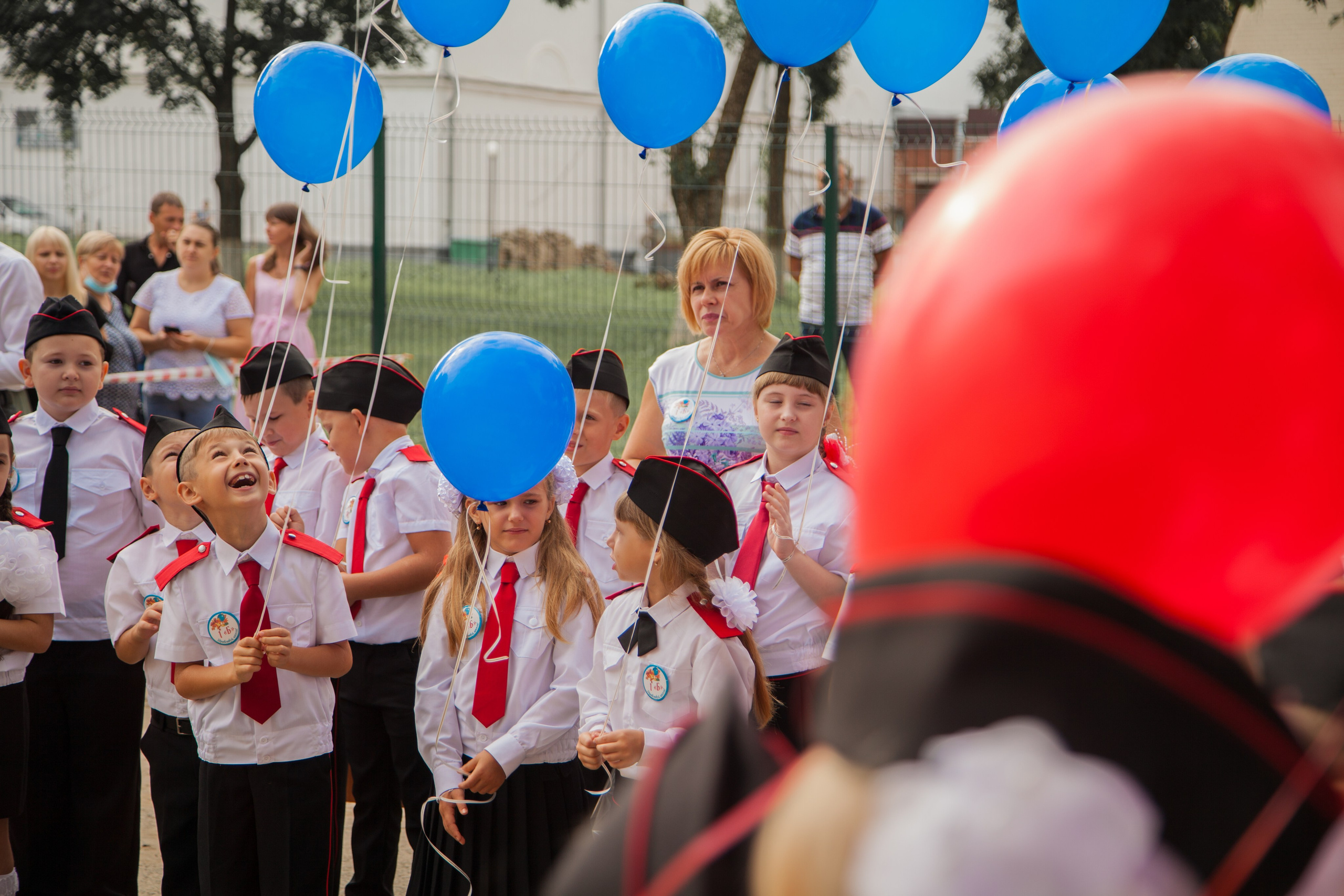 Линейка 1 сентября. Свадебный и семейный фотограф в Армавире